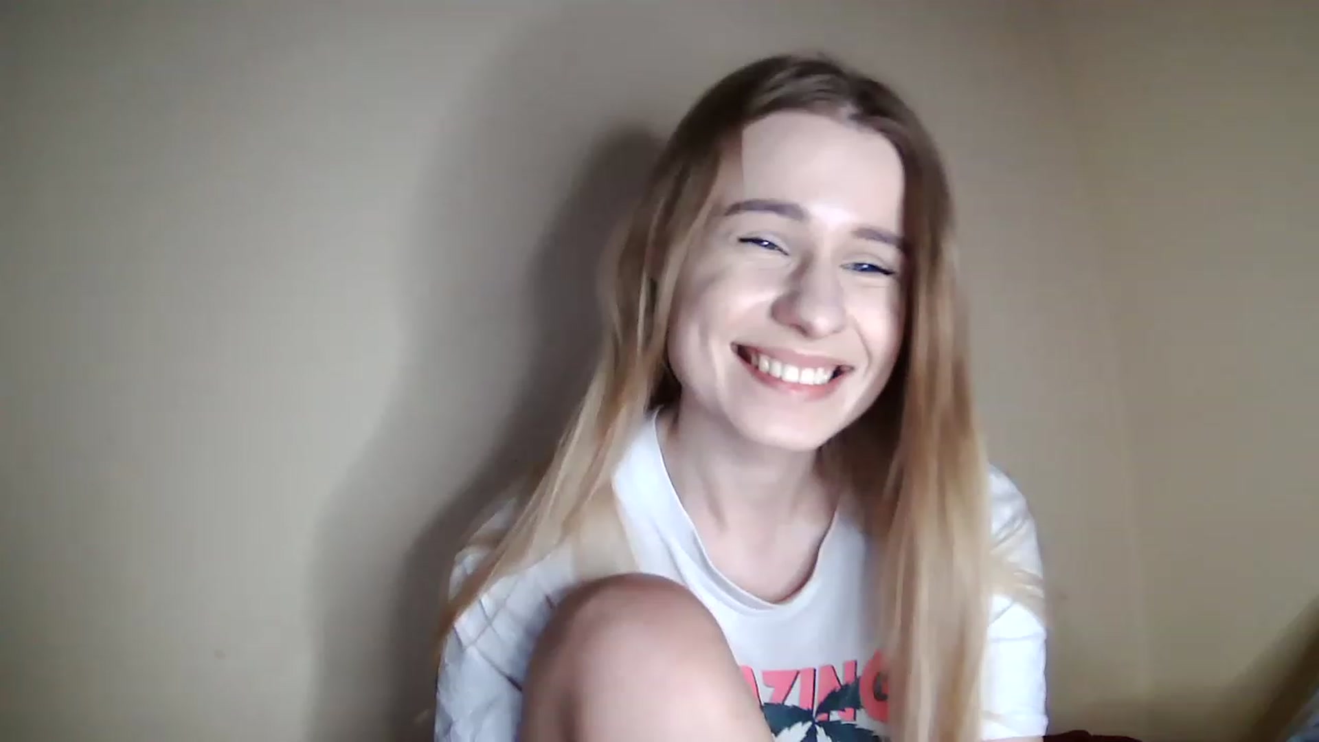 Gallery image thumbnail from craazy_bunny's myfreecams stream on, 01/05/2023, 14:31 image 3 of 20