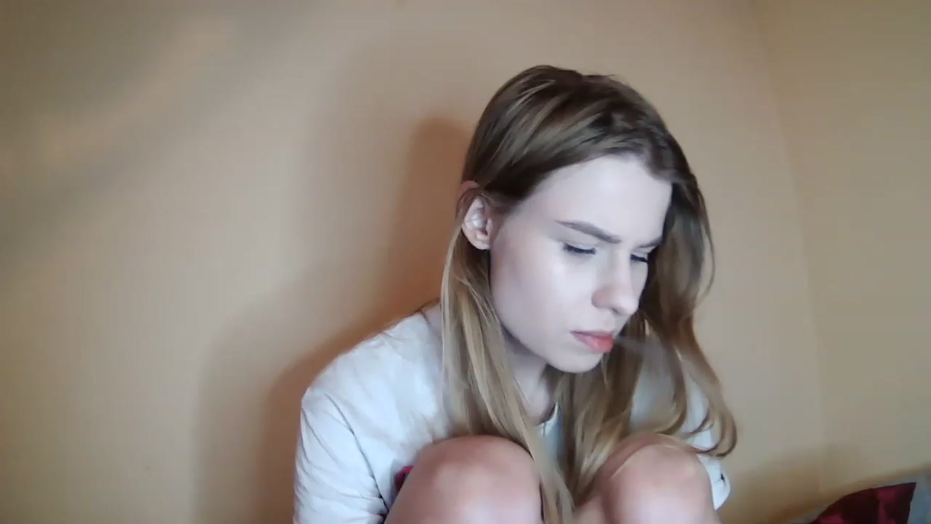 Gallery image thumbnail from craazy_bunny's myfreecams stream on, 01/06/2023, 15:46 image 6 of 20