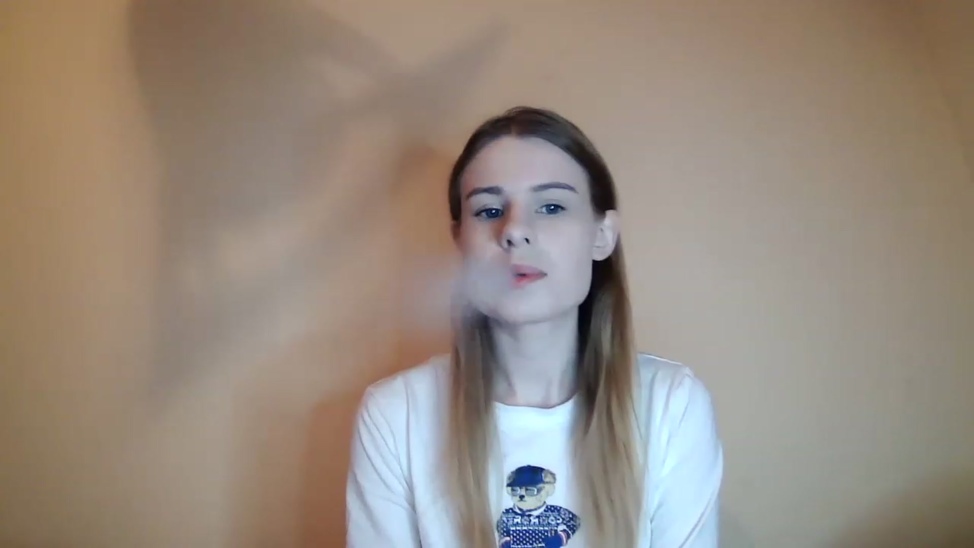 Gallery image thumbnail from craazy_bunny's myfreecams stream on, 01/10/2023, 16:22 image 4 of 20