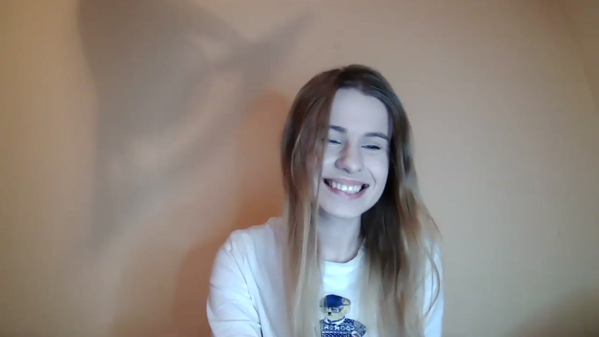Gallery image thumbnail from craazy_bunny's myfreecams stream on, 01/10/2023, 16:22 image 12 of 20