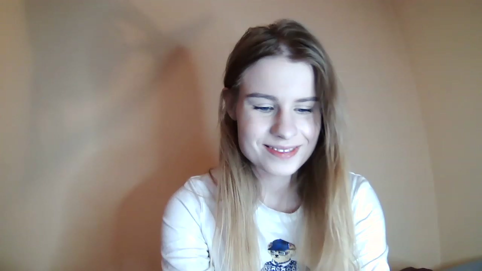 Gallery image thumbnail from craazy_bunny's myfreecams stream on, 01/12/2023, 15:11 image 11 of 20