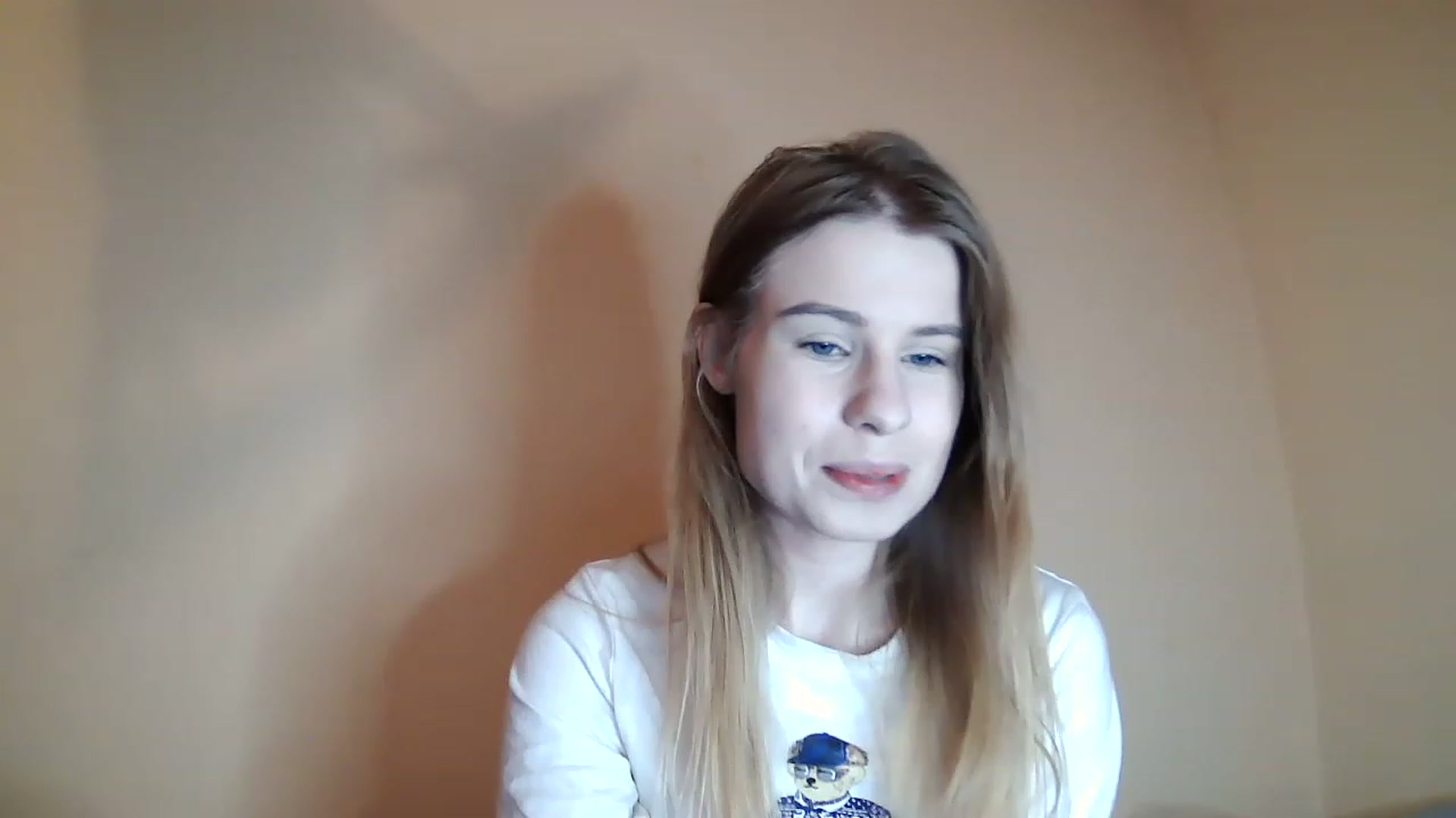 Gallery image thumbnail from craazy_bunny's myfreecams stream on, 01/12/2023, 15:11 image 6 of 20