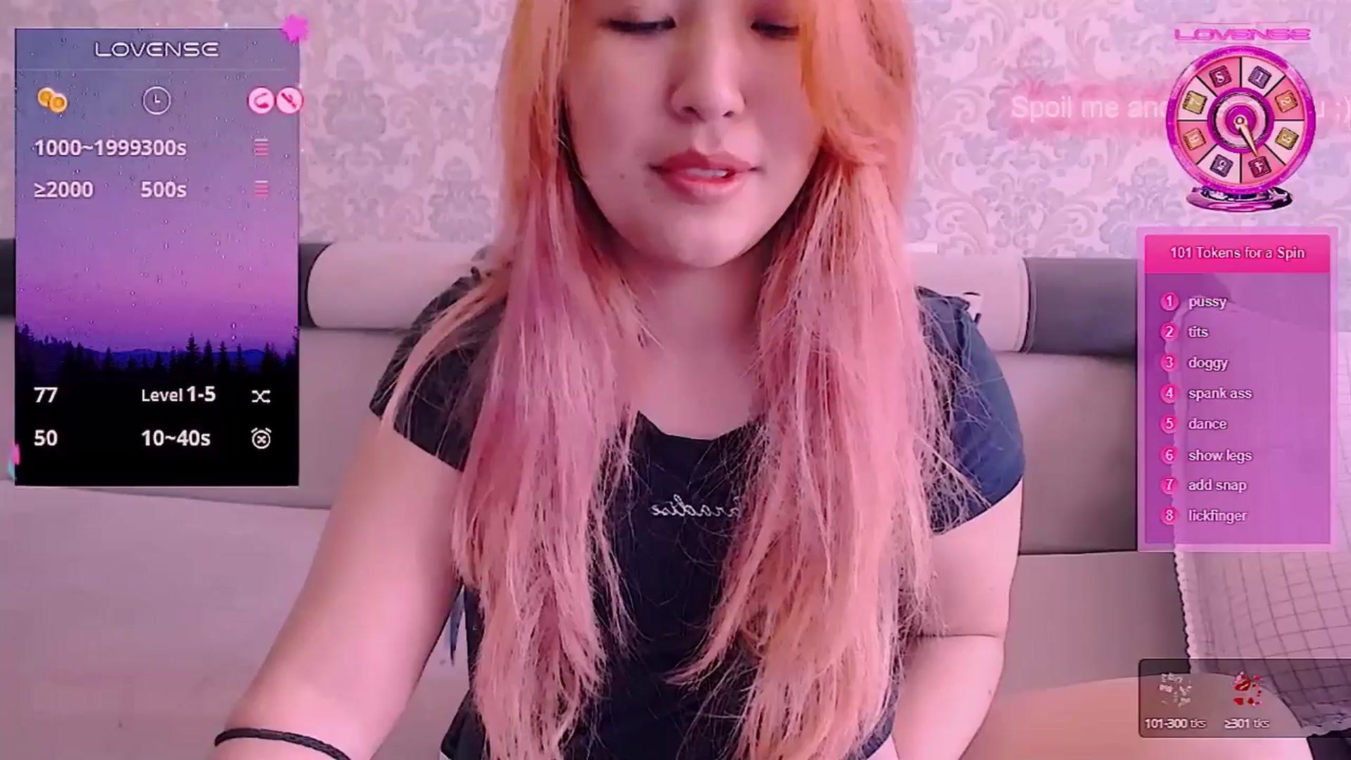 Gallery image thumbnail from crazy_moon's myfreecams stream on, 05/16/2025, 08:06 image 19 of 20