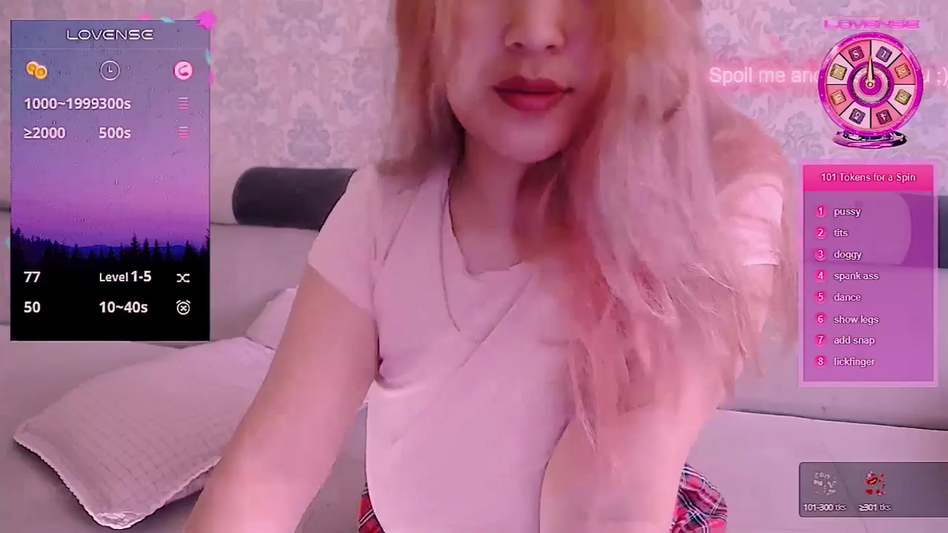 Gallery image thumbnail from crazy_moon's myfreecams stream on, 05/25/2025, 07:07 image 14 of 20
