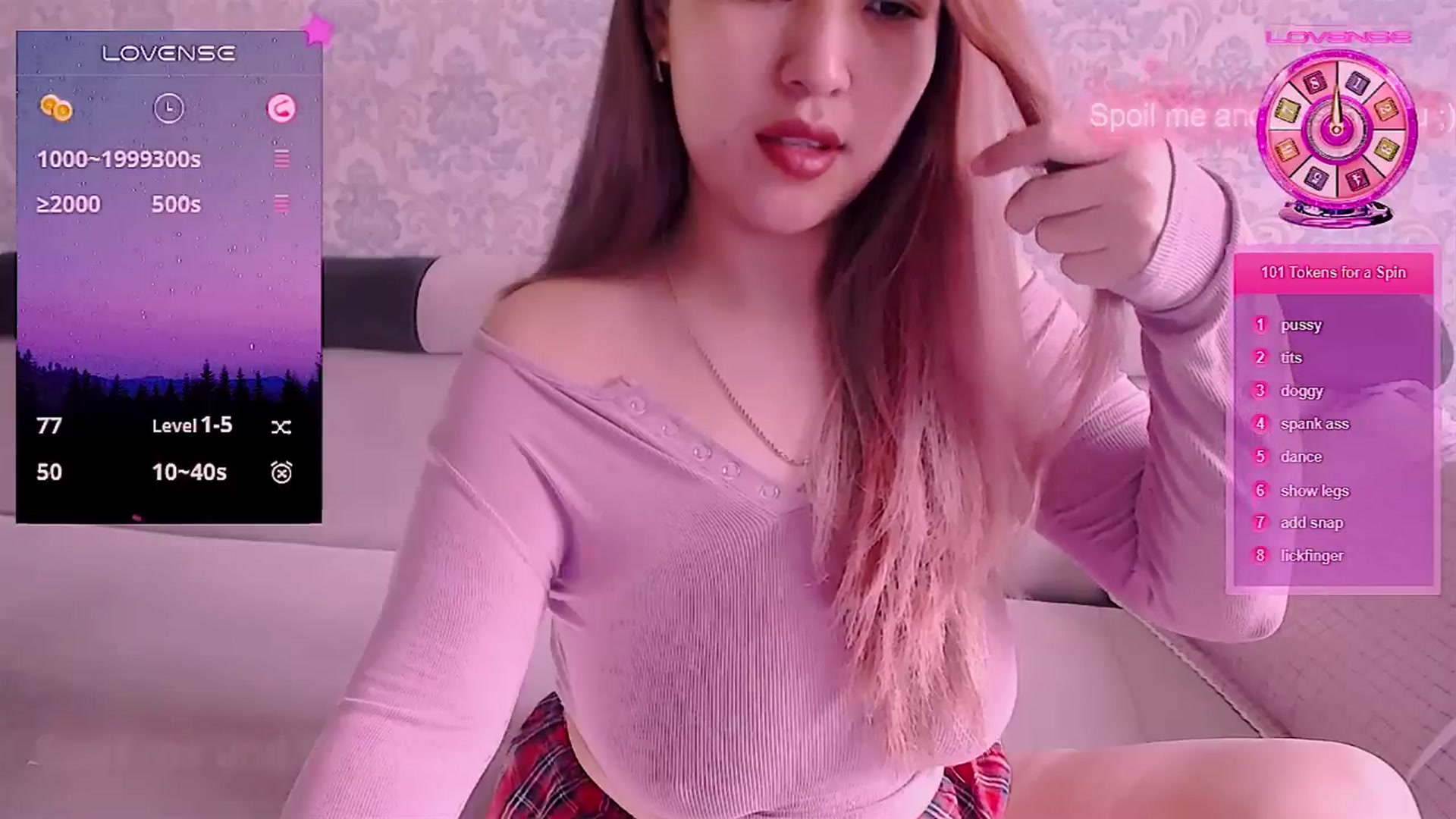 Gallery image thumbnail from crazy_moon's myfreecams stream on, 05/26/2025, 06:06 image 3 of 20