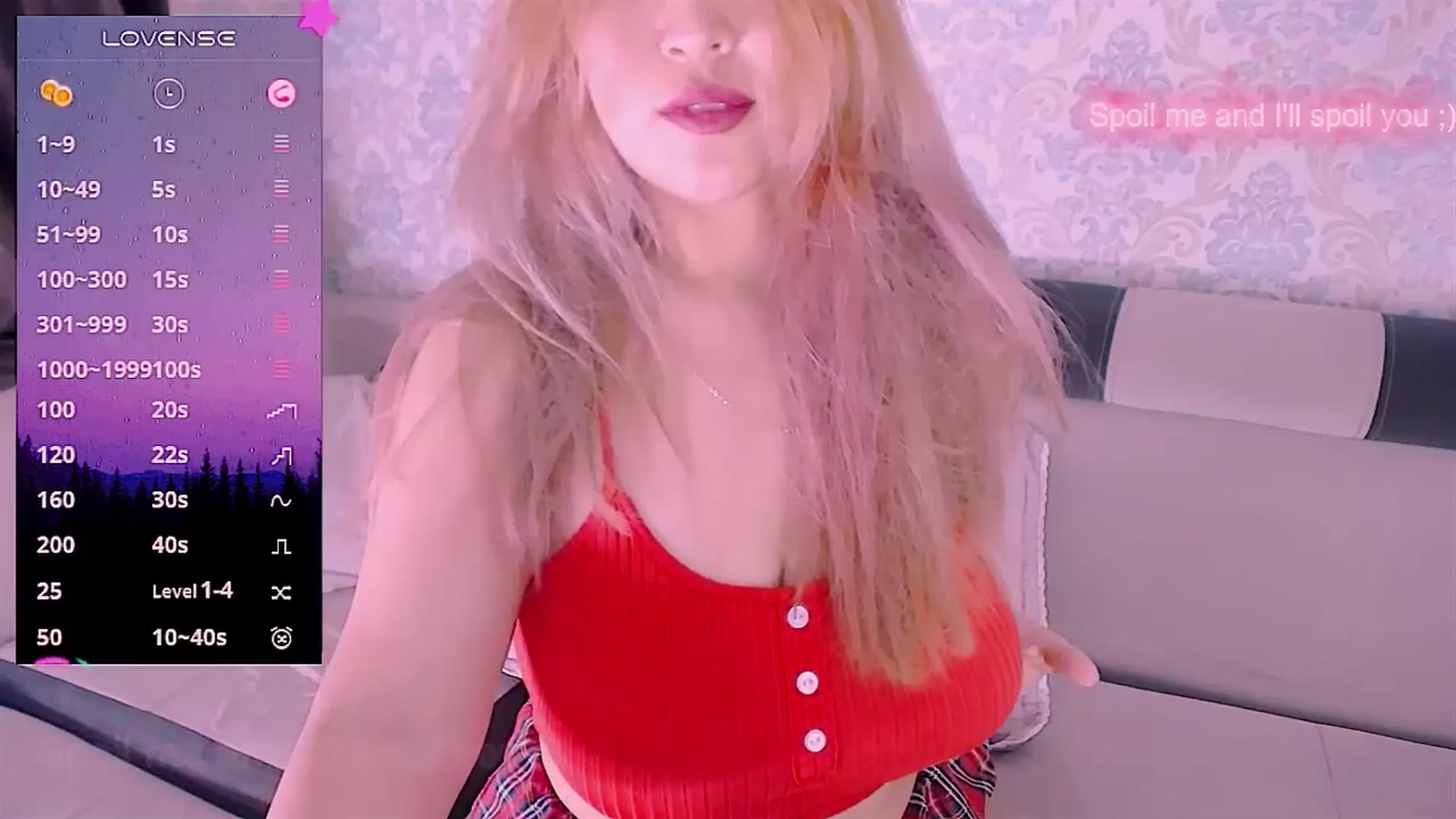 Gallery image thumbnail from crazy_moon's myfreecams stream on, 06/06/2025, 19:18 image 16 of 20