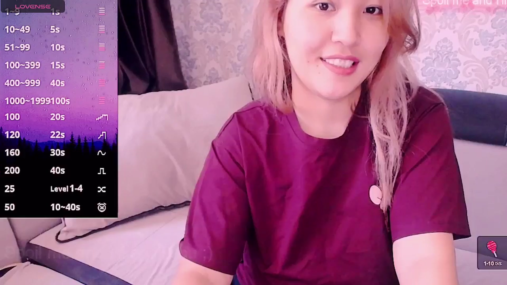 Gallery image thumbnail from crazy_moon's myfreecams stream on, 06/16/2025, 07:57 image 9 of 20