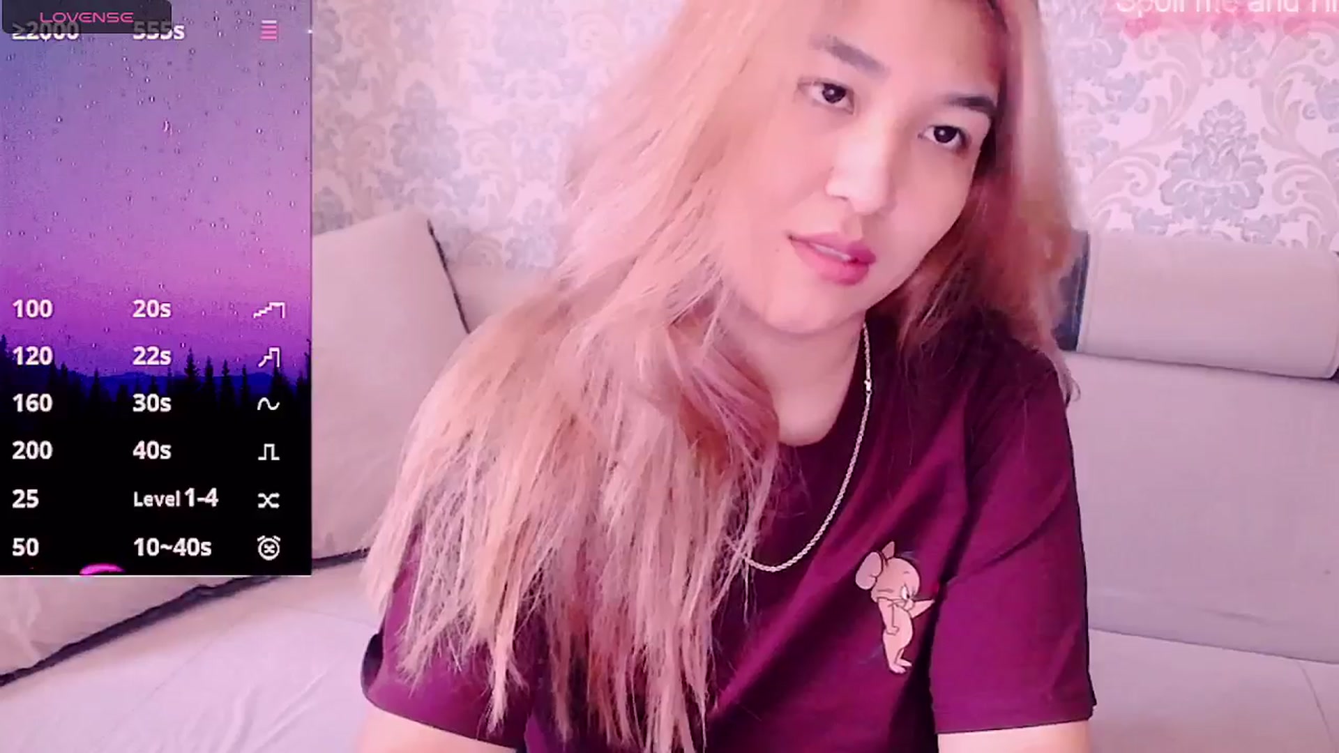 Gallery image thumbnail from crazy_moon's myfreecams stream on, 06/16/2025, 07:57 image 11 of 20