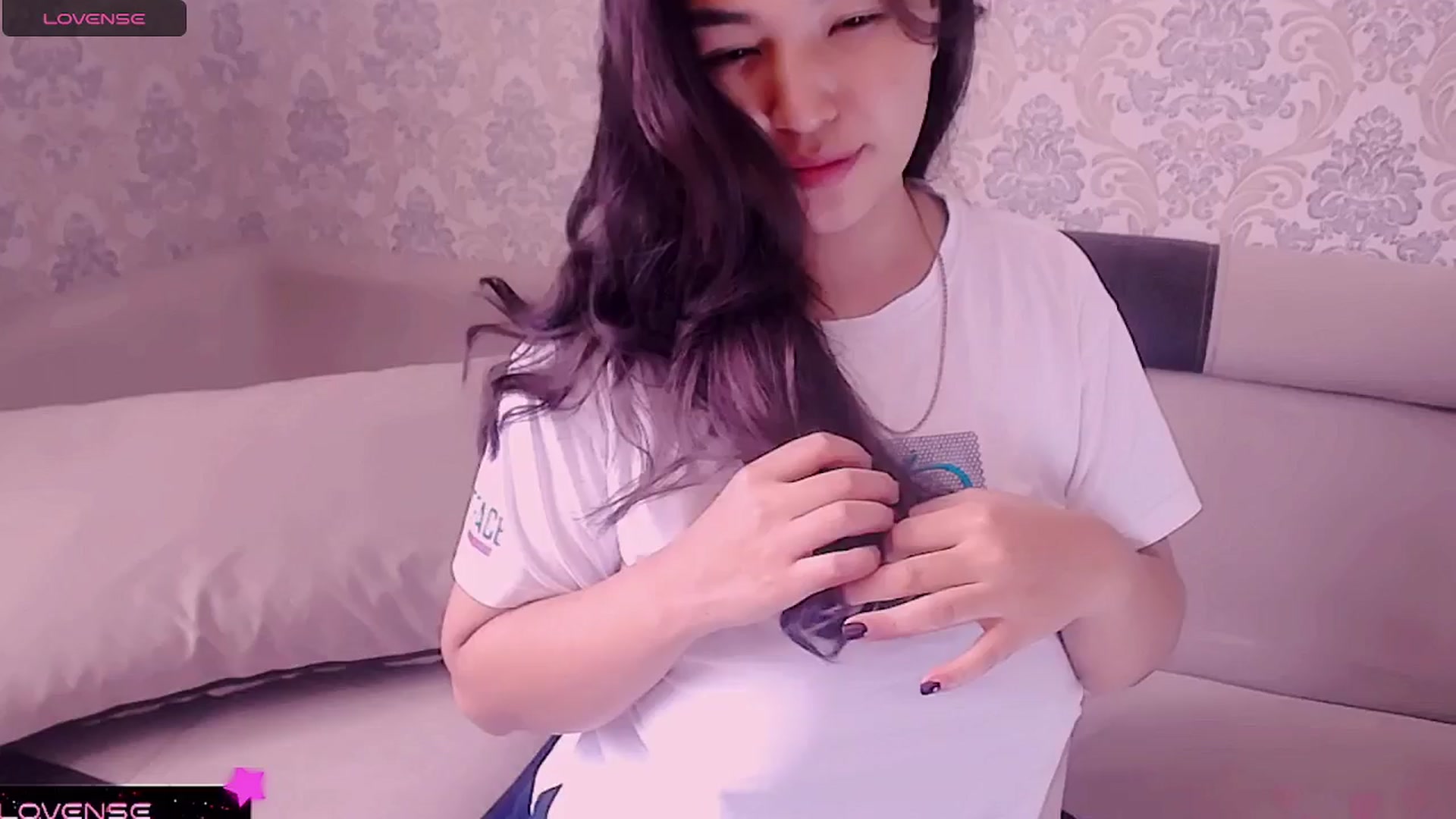 Gallery image thumbnail from crazy_moon's myfreecams stream on, 06/30/2025, 08:17 image 14 of 20