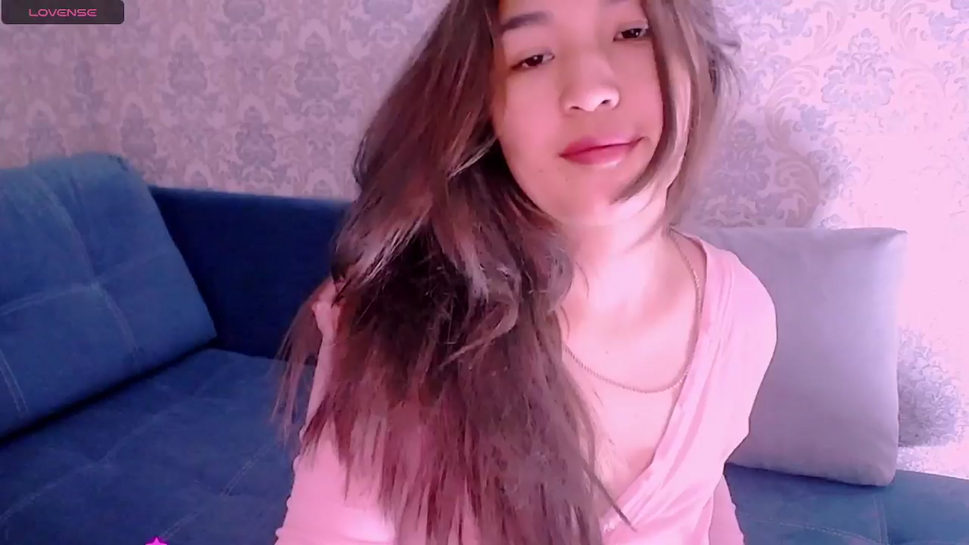 Gallery image thumbnail from crazy_moon's myfreecams stream on, 07/10/2025, 07:43 image 7 of 20