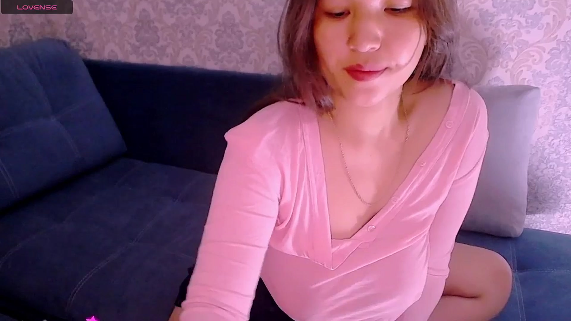 Gallery image thumbnail from crazy_moon's myfreecams stream on, 07/10/2025, 07:43 image 13 of 20