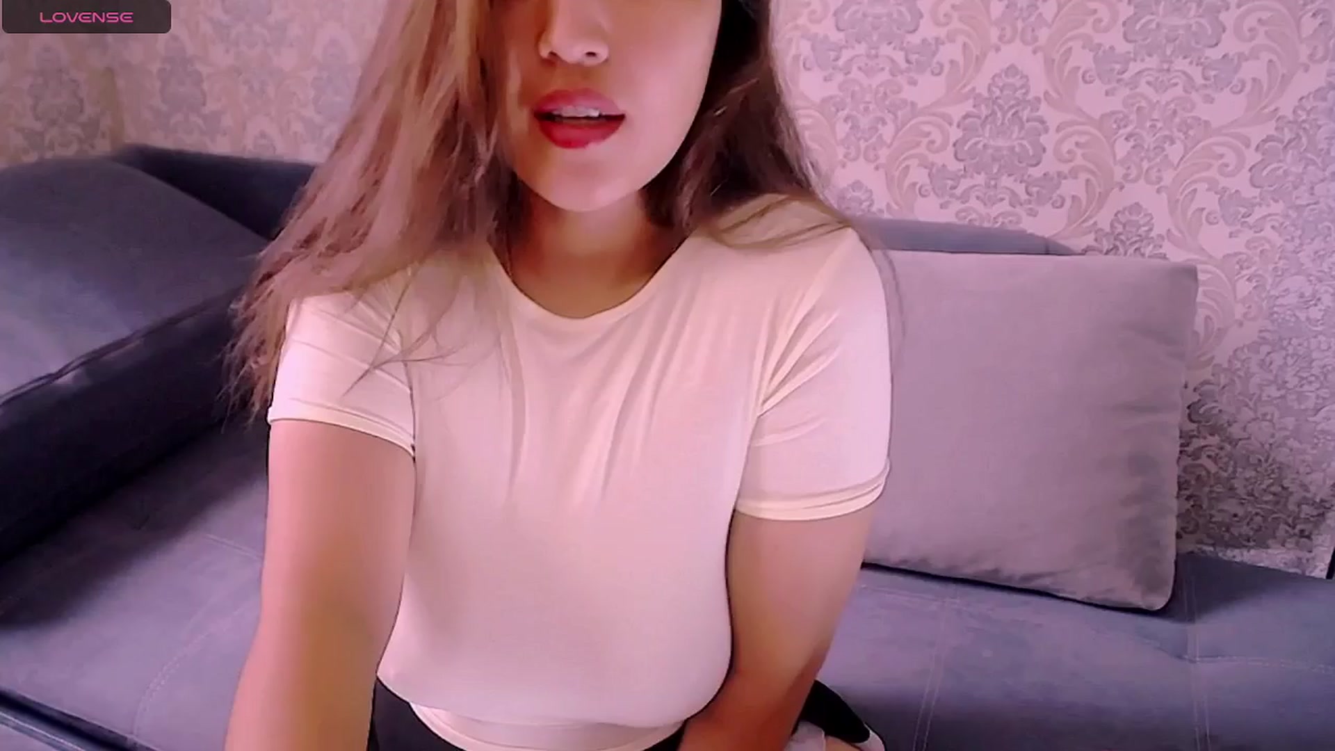 Gallery image thumbnail from crazy_moon's myfreecams stream on, 07/19/2025, 08:15 image 1 of 20