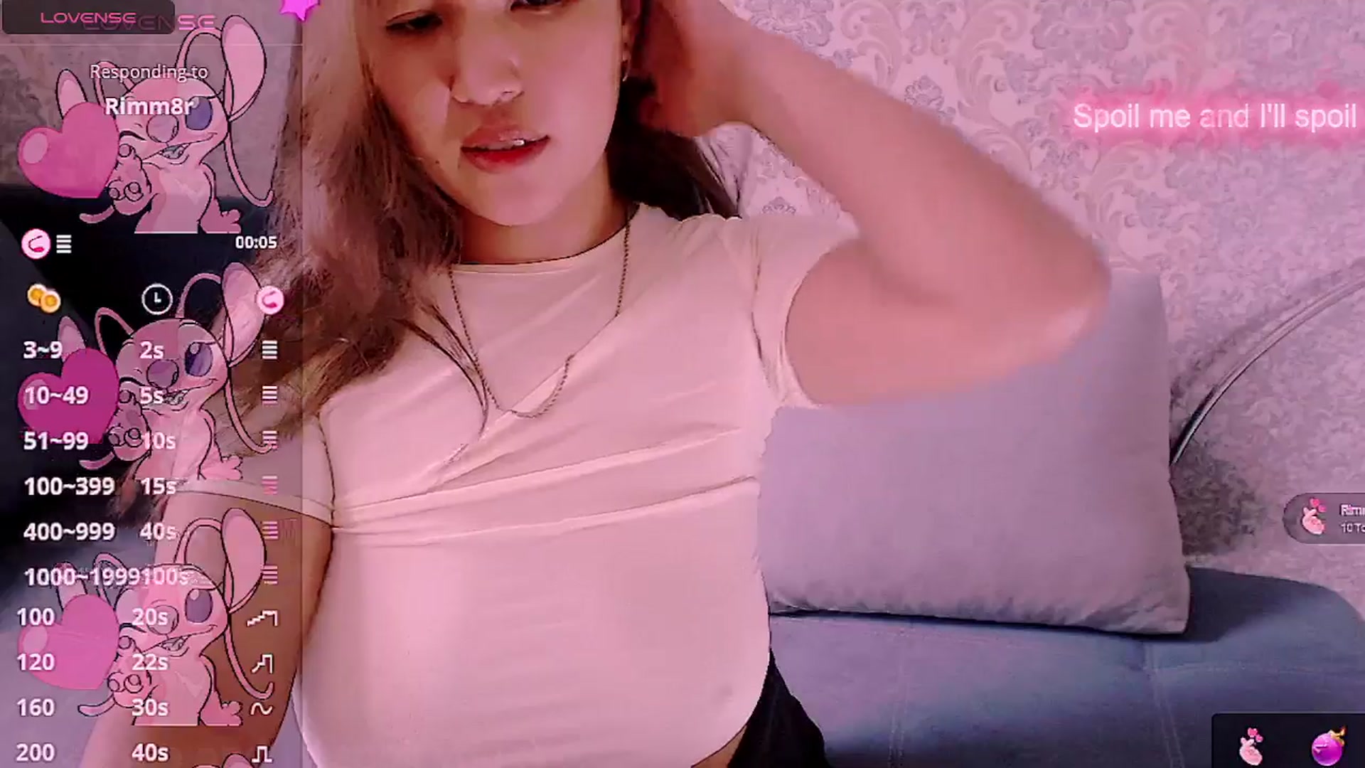 Gallery image thumbnail from crazy_moon's myfreecams stream on, 07/20/2025, 08:50 image 18 of 20