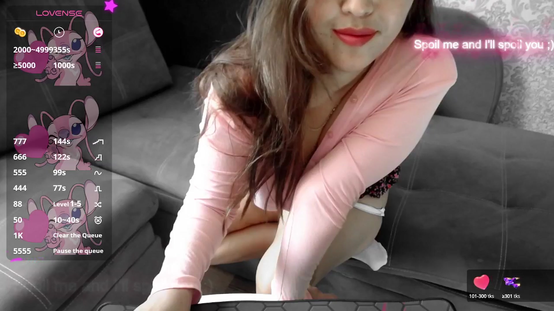 Gallery image thumbnail from crazy_moon's myfreecams stream on, 08/04/2025, 07:42 image 20 of 20