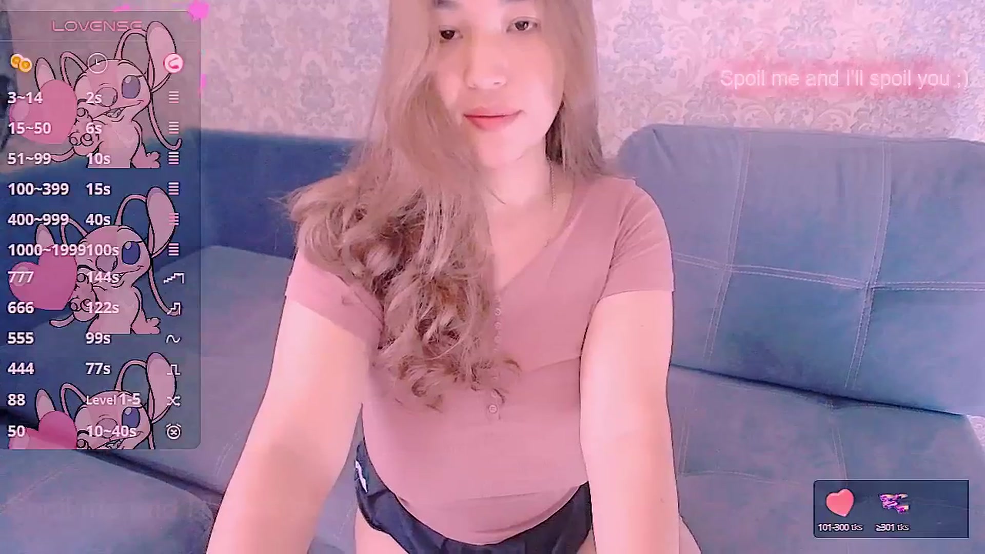 Gallery image thumbnail from crazy_moon's myfreecams stream on, 08/15/2025, 08:16 image 13 of 20