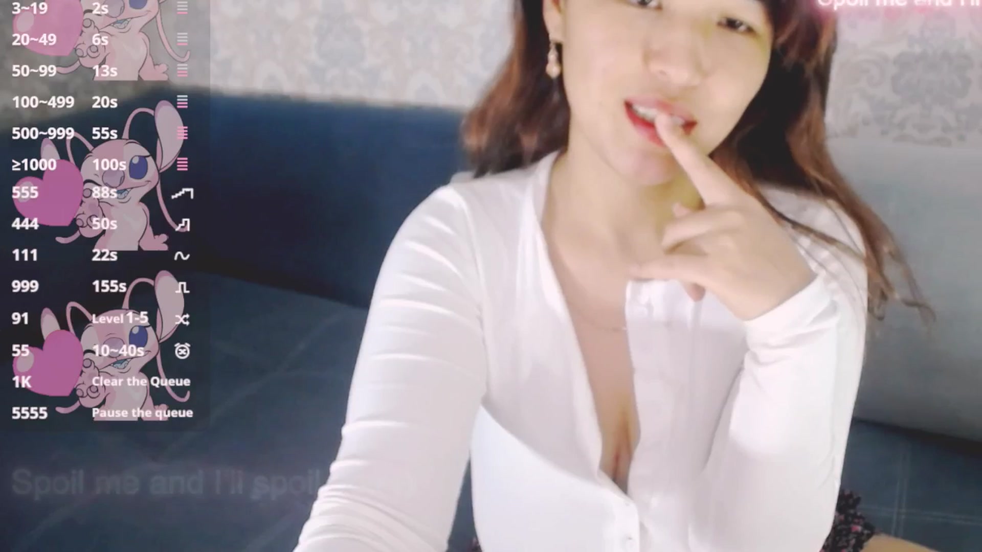 Gallery image thumbnail from crazy_moon's myfreecams stream on, 01/22/2026, 08:51 image 13 of 20