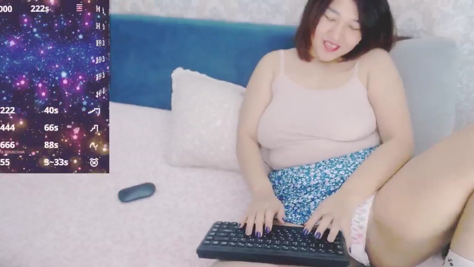 Gallery image thumbnail from crazy_moon's myfreecams stream on, 03/24/2026, 08:18 image 8 of 20