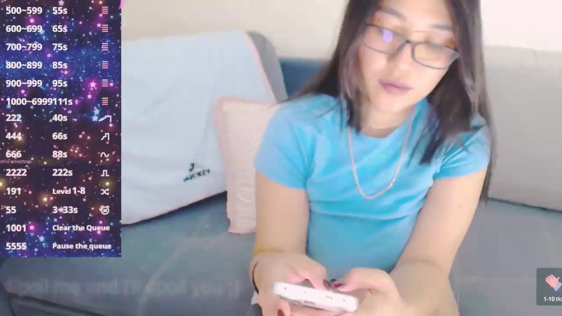 Gallery image thumbnail from crazy_moon's myfreecams stream on, 05/17/2026, 17:39 image 11 of 20