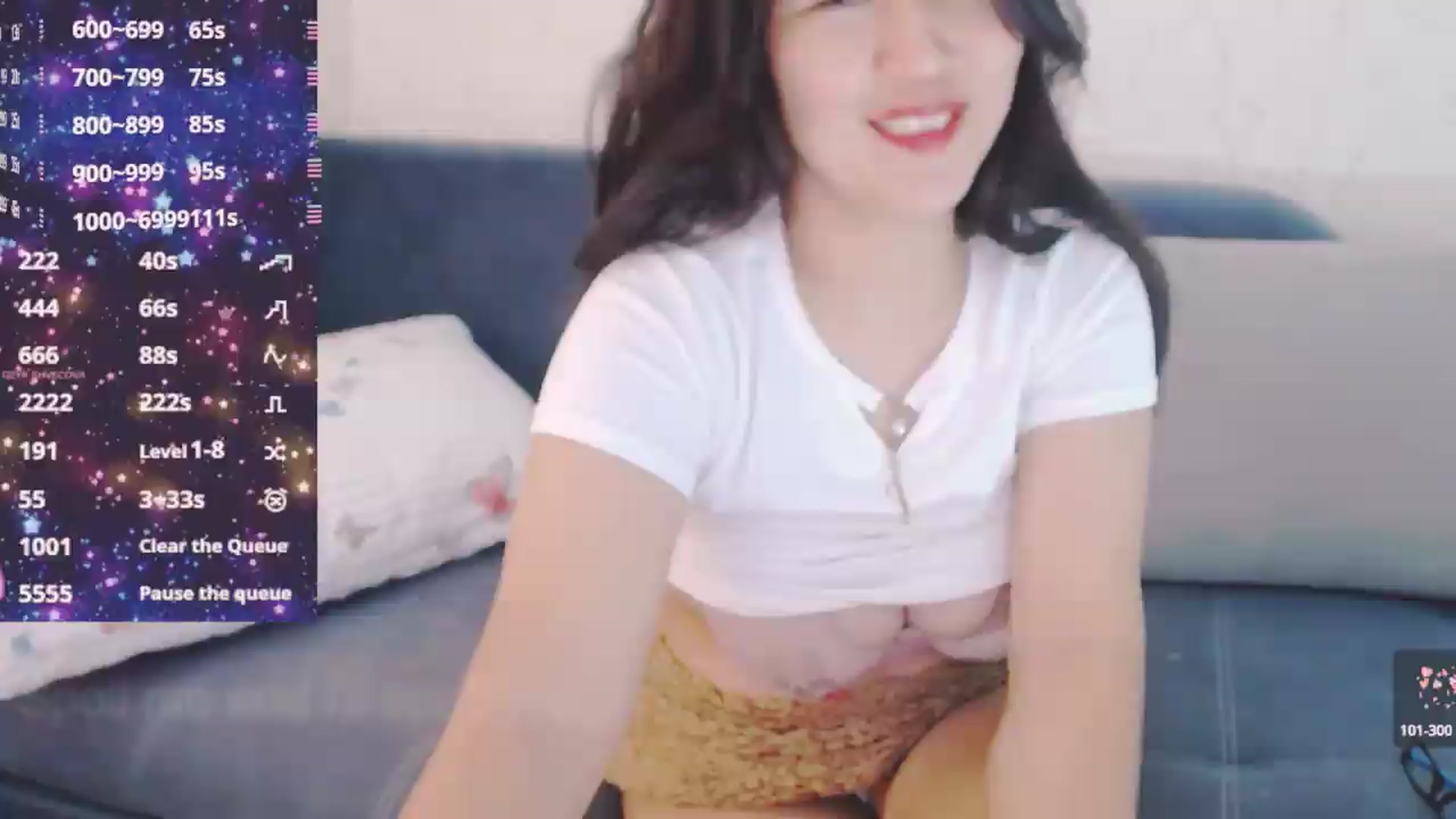 Gallery image thumbnail from crazy_moon's myfreecams stream on, 06/19/2026, 06:29 image 18 of 20