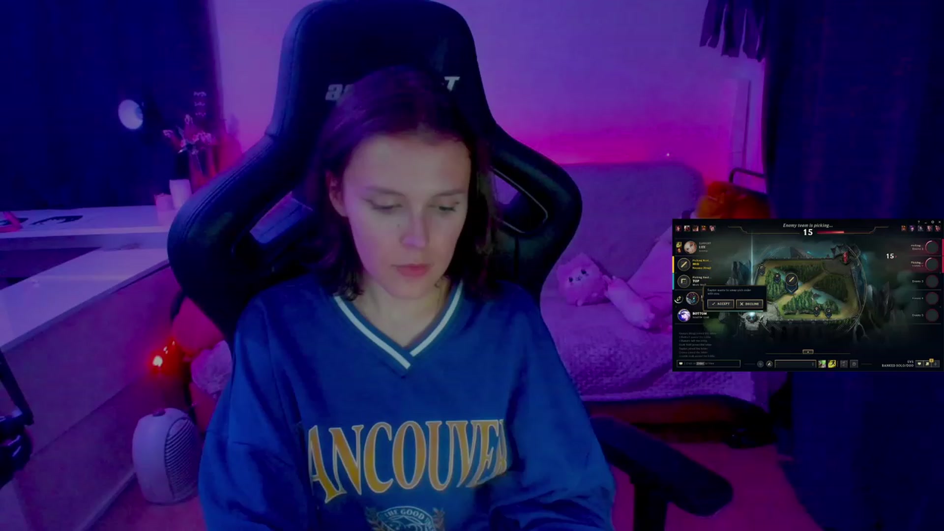 Gallery image thumbnail from crybabyKys's myfreecams stream on, 11/02/2023, 01:55 image 16 of 20