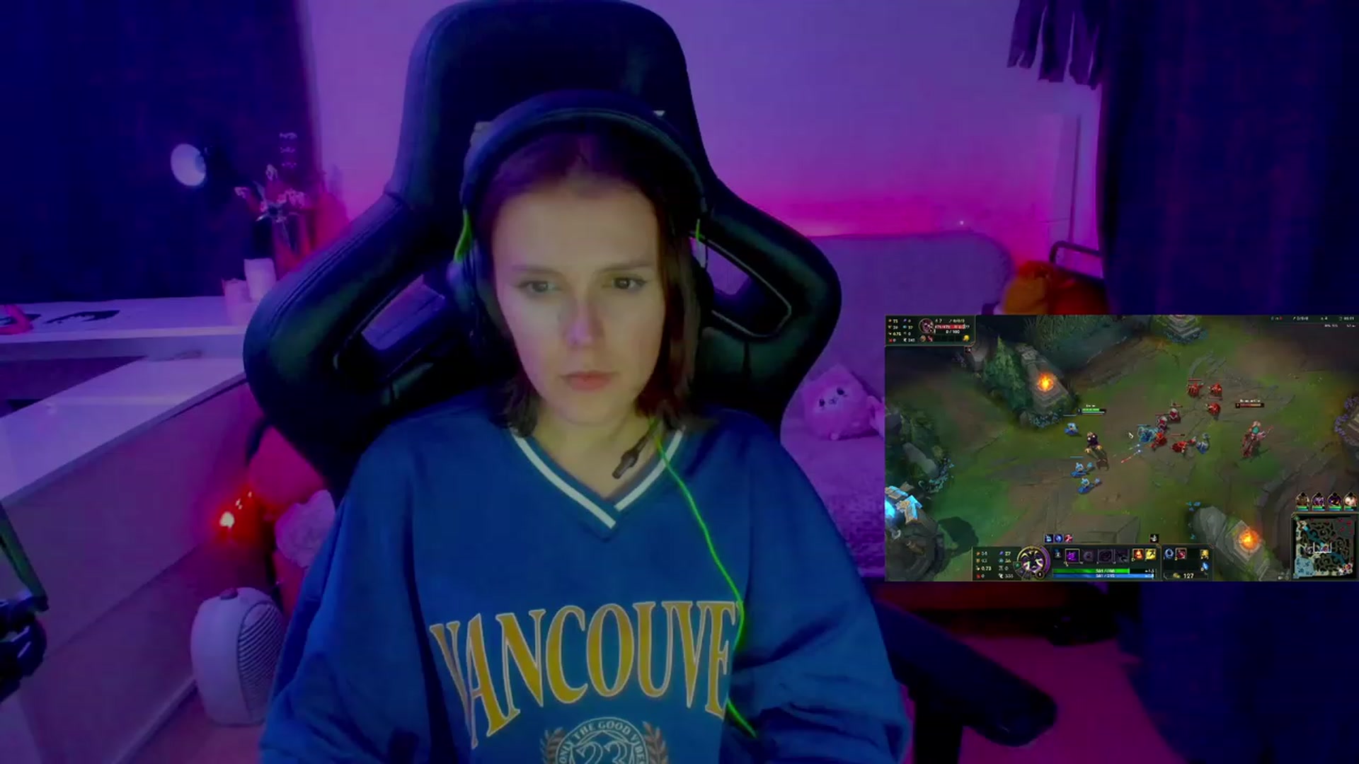 Gallery image thumbnail from crybabyKys's myfreecams stream on, 11/02/2023, 01:55 image 19 of 20