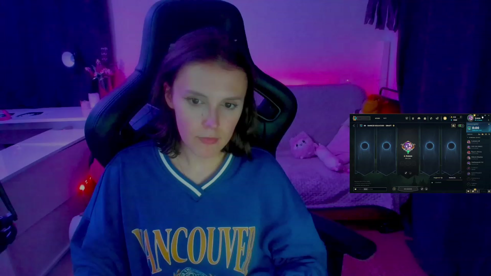 Gallery image thumbnail from crybabyKys's myfreecams stream on, 11/02/2023, 01:55 image 11 of 20
