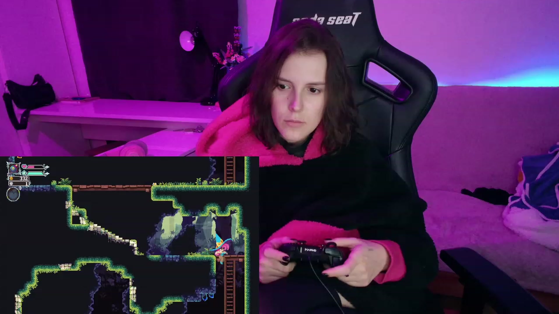 Gallery image thumbnail from crybabyKys's myfreecams stream on, 11/24/2023, 04:13 image 12 of 20