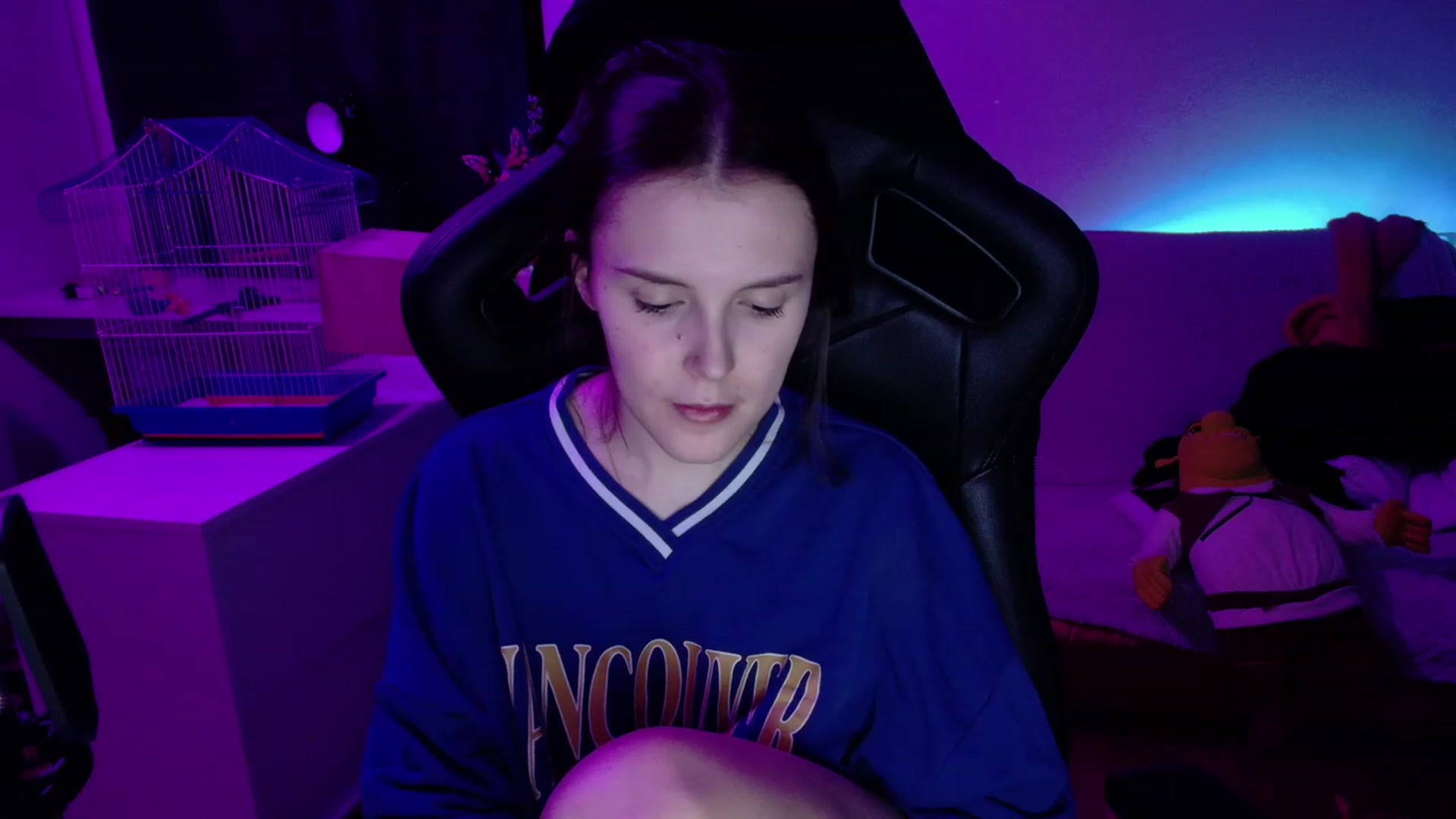 Gallery image thumbnail from crybabyKys's myfreecams stream on, 12/04/2023, 15:57 image 19 of 20