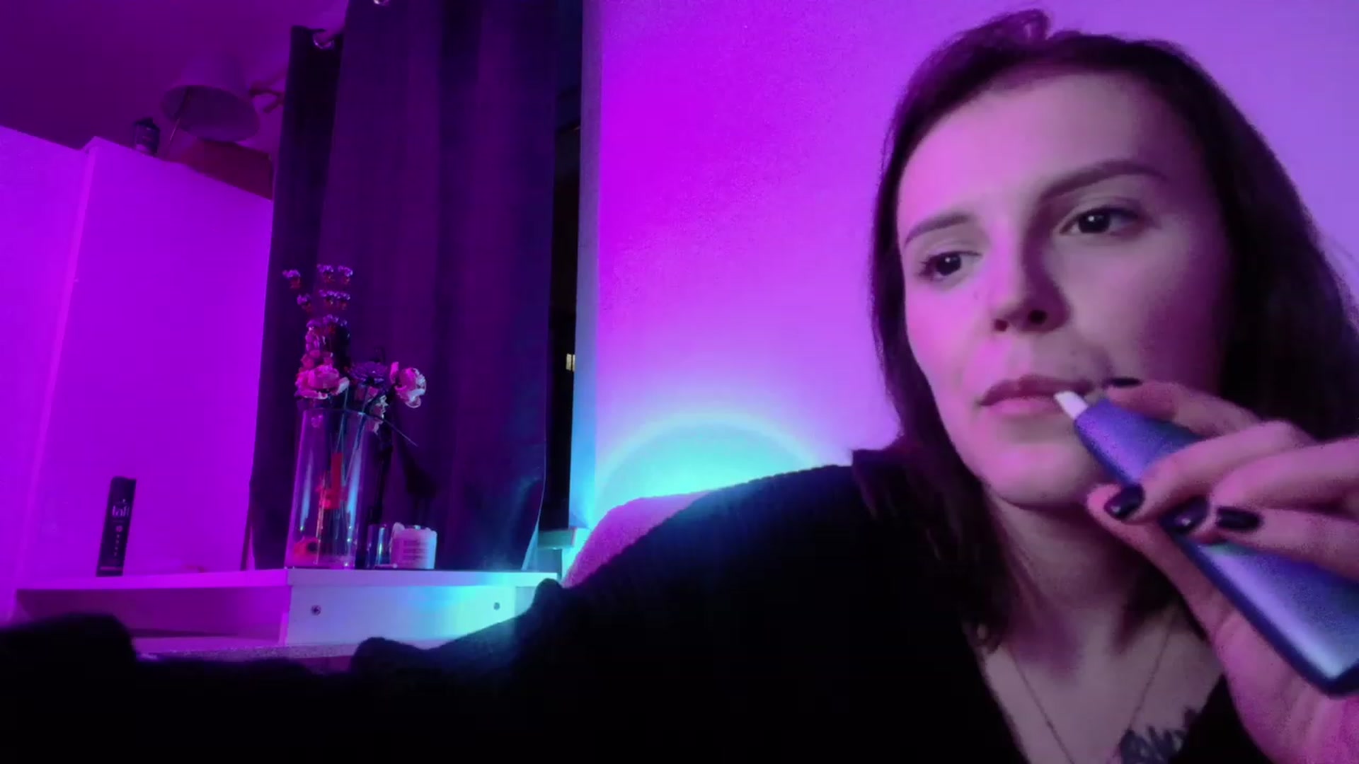 Gallery image thumbnail from crybabyKys's myfreecams stream on, 12/10/2023, 24:41 image 17 of 20