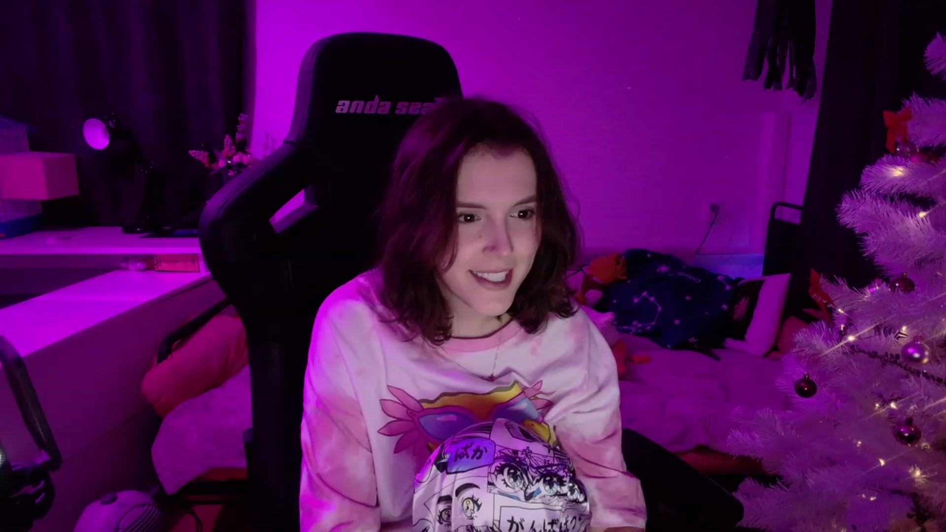 Gallery image thumbnail from crybabyKys's myfreecams stream on, 12/16/2023, 20:55 image 9 of 20