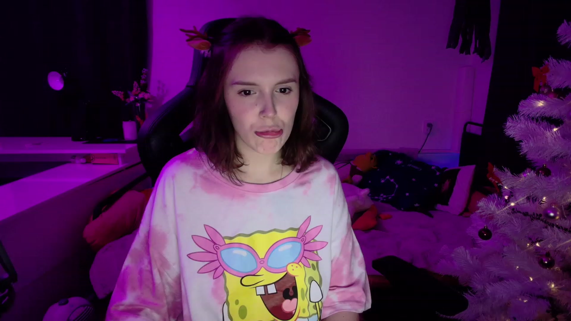 Gallery image thumbnail from crybabyKys's myfreecams stream on, 12/16/2023, 20:55 image 20 of 20