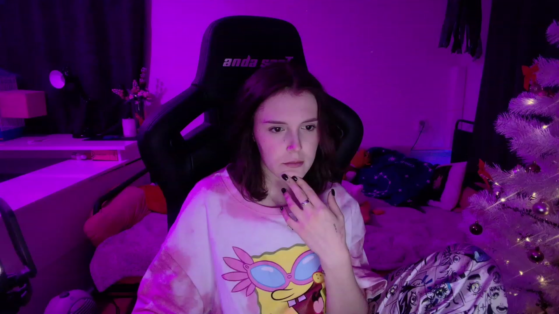 Gallery image thumbnail from crybabyKys's myfreecams stream on, 12/16/2023, 20:55 image 3 of 20