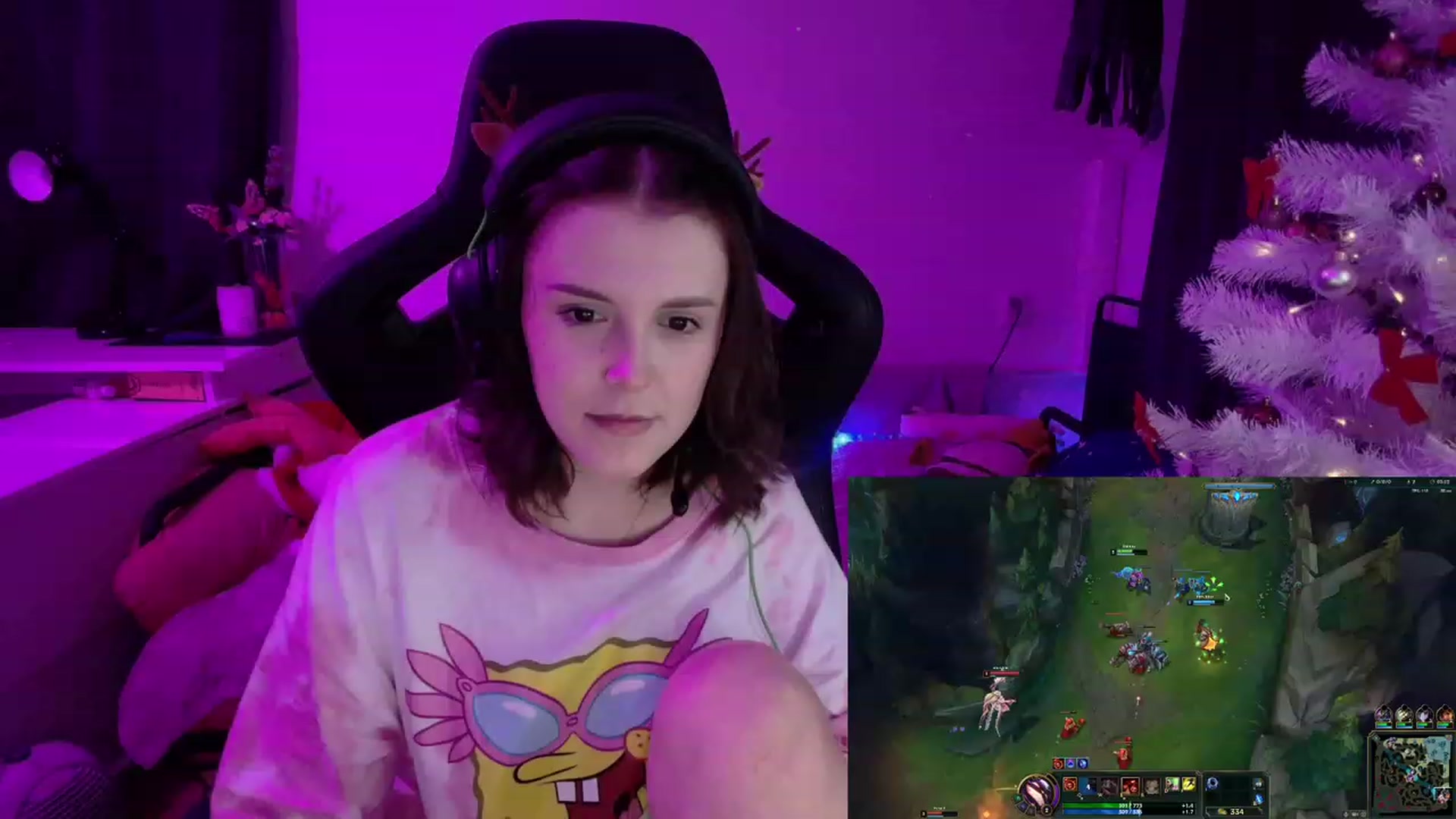 Gallery image thumbnail from crybabyKys's myfreecams stream on, 12/17/2023, 18:32 image 2 of 20