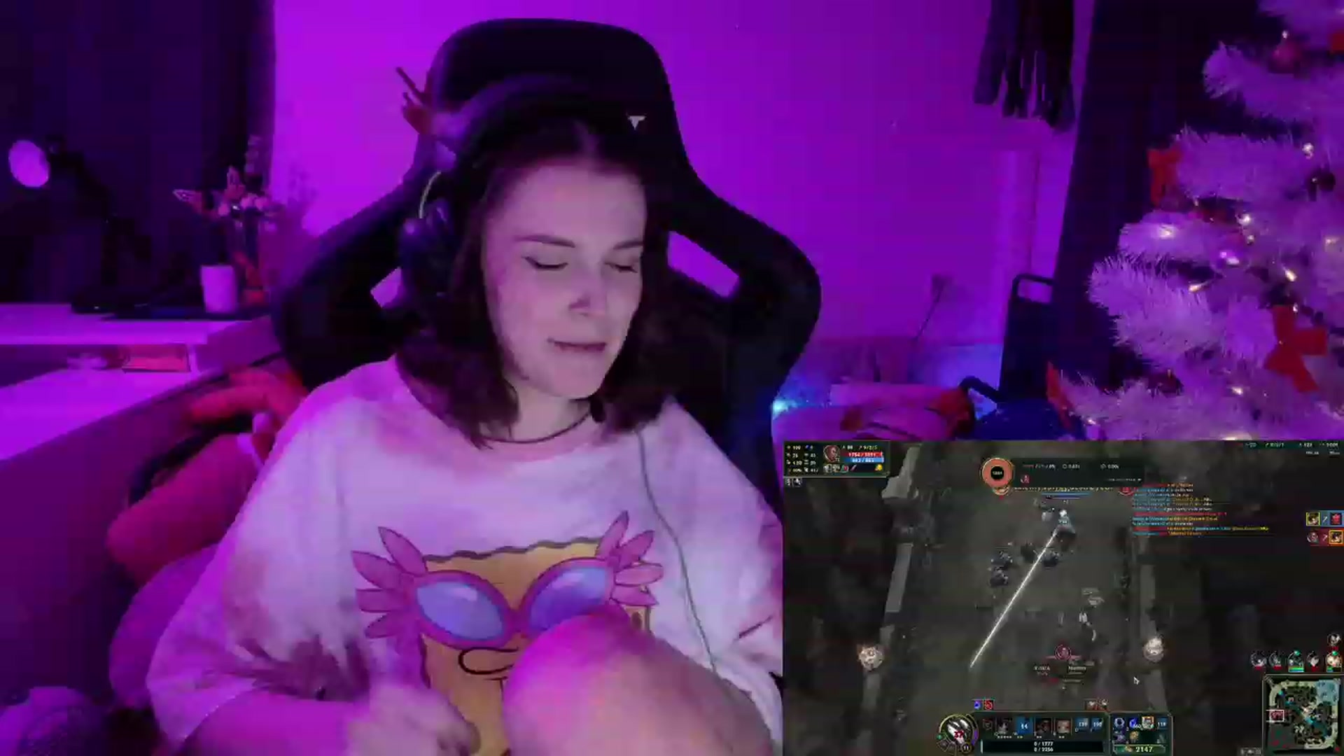Gallery image thumbnail from crybabyKys's myfreecams stream on, 12/17/2023, 18:54 image 1 of 20