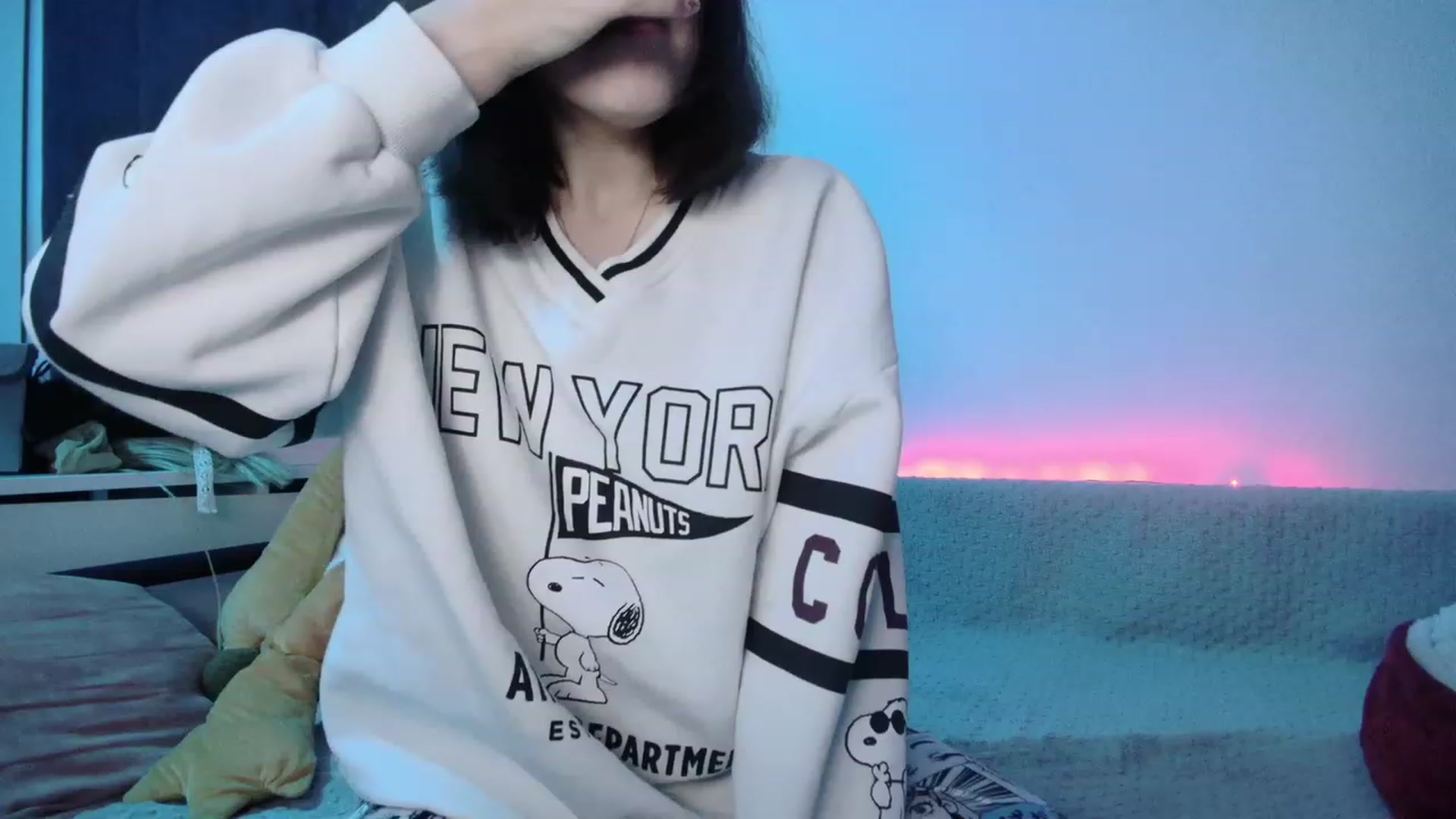 Gallery image thumbnail from crybabyKys's myfreecams stream on, 12/23/2023, 20:02 image 5 of 20