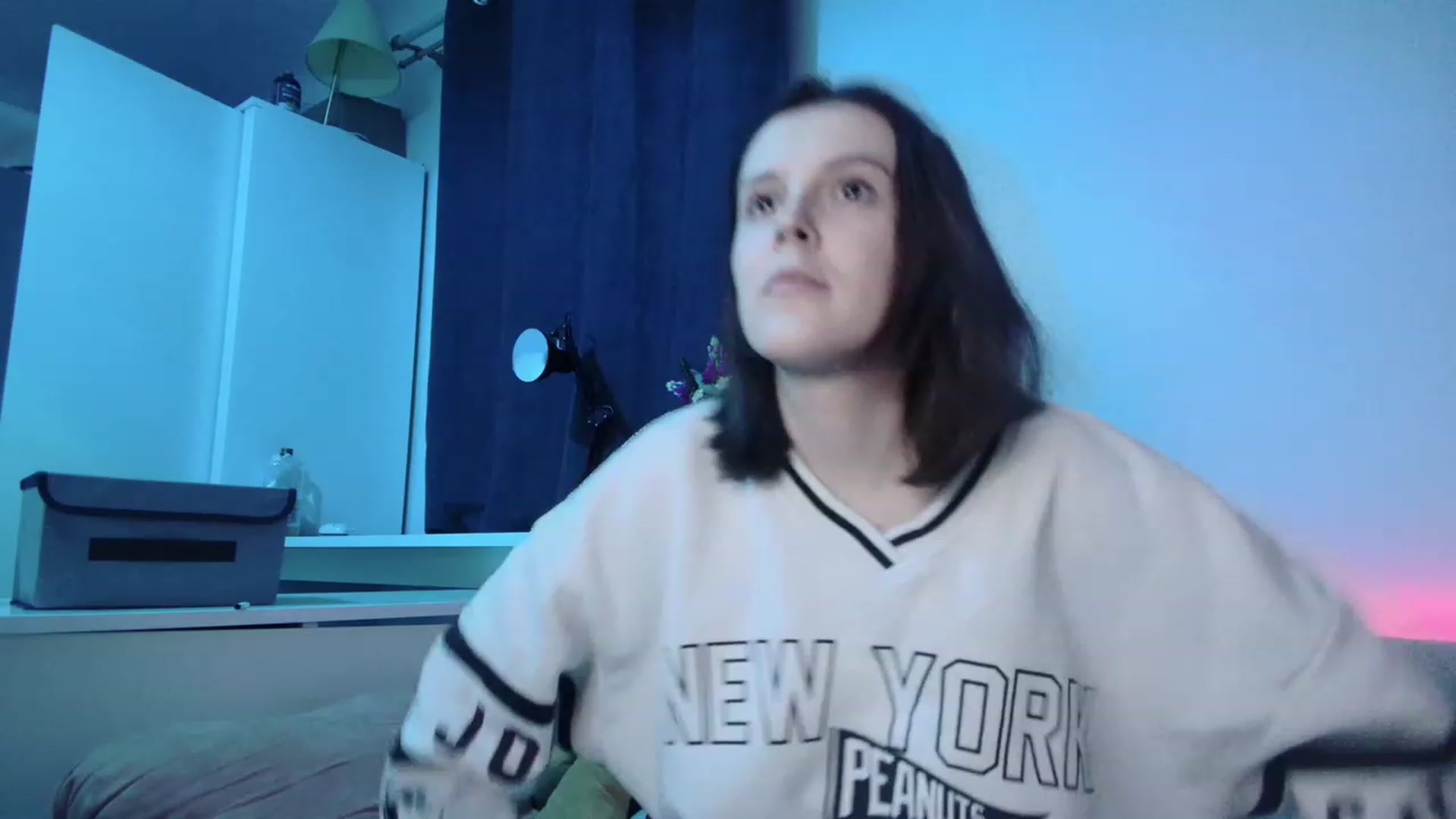 Gallery image thumbnail from crybabyKys's myfreecams stream on, 12/23/2023, 20:02 image 19 of 20