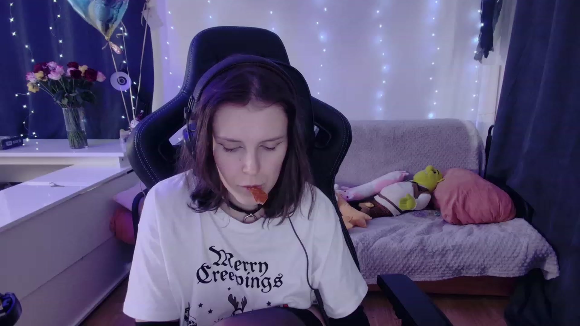 Gallery image thumbnail from crybabyKys's myfreecams stream on, 01/07/2024, 09:56 image 11 of 20