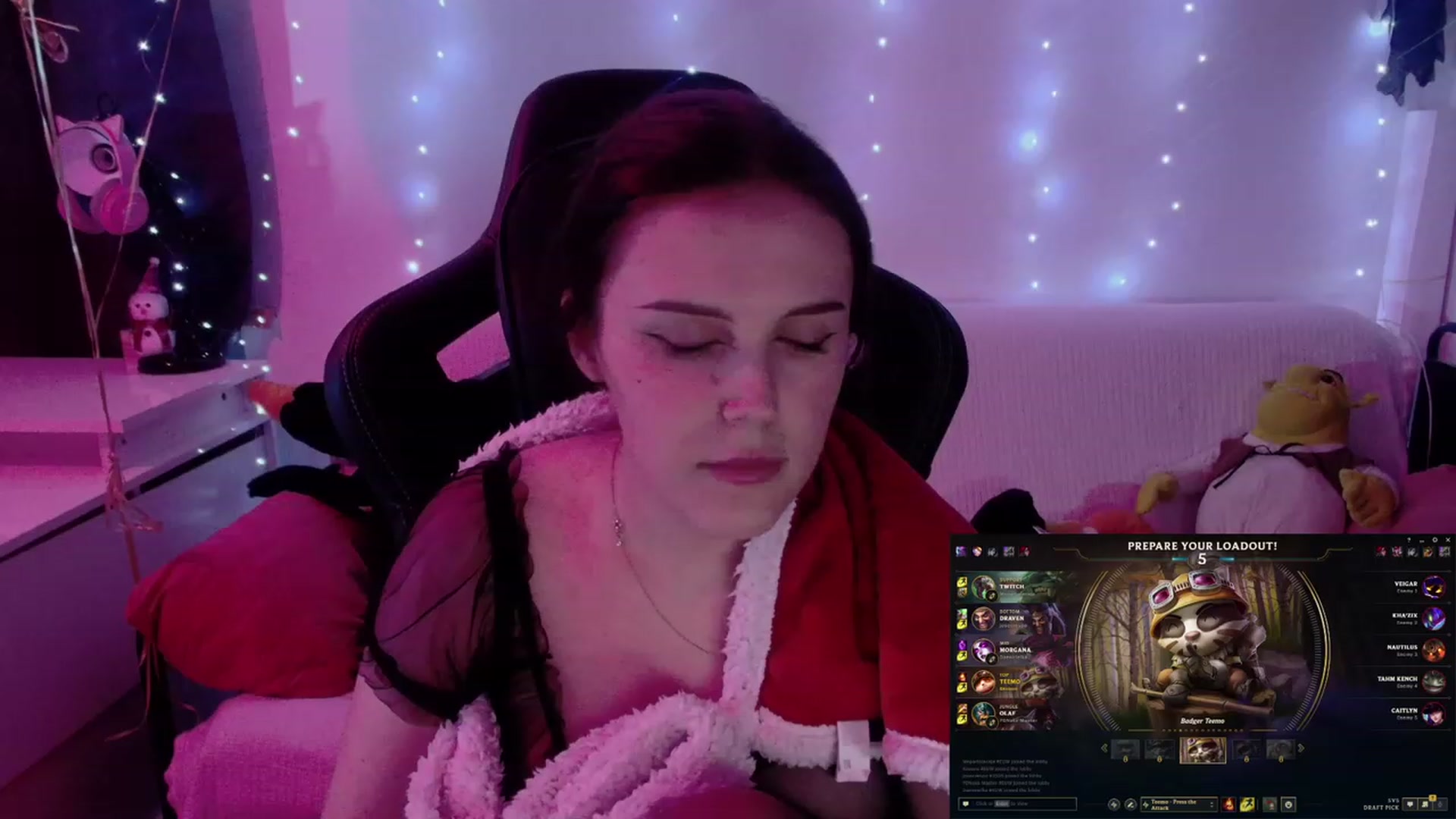 Gallery image thumbnail from crybabyKys's myfreecams stream on, 01/15/2024, 19:06 image 17 of 20