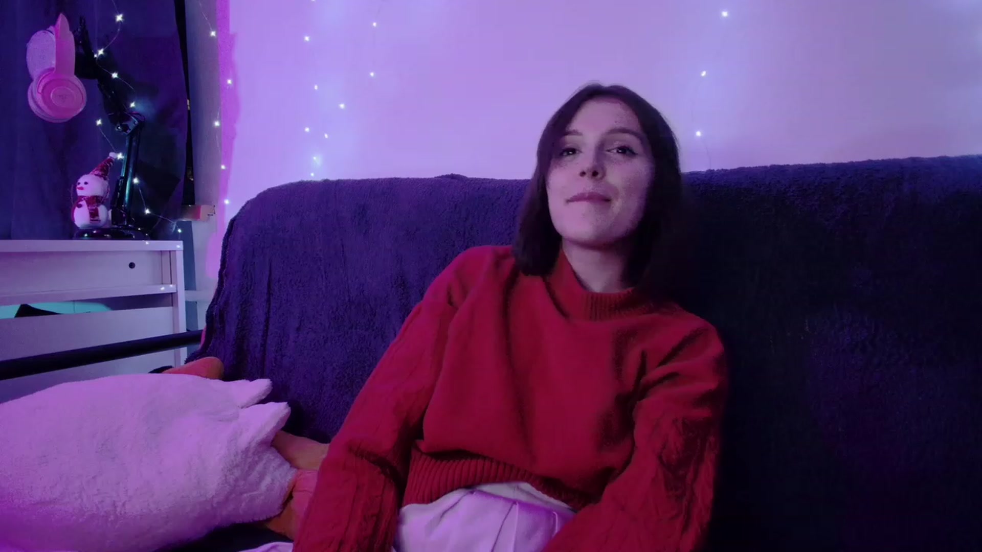 Gallery image thumbnail from crybabyKys's myfreecams stream on, 01/18/2024, 17:05 image 20 of 20