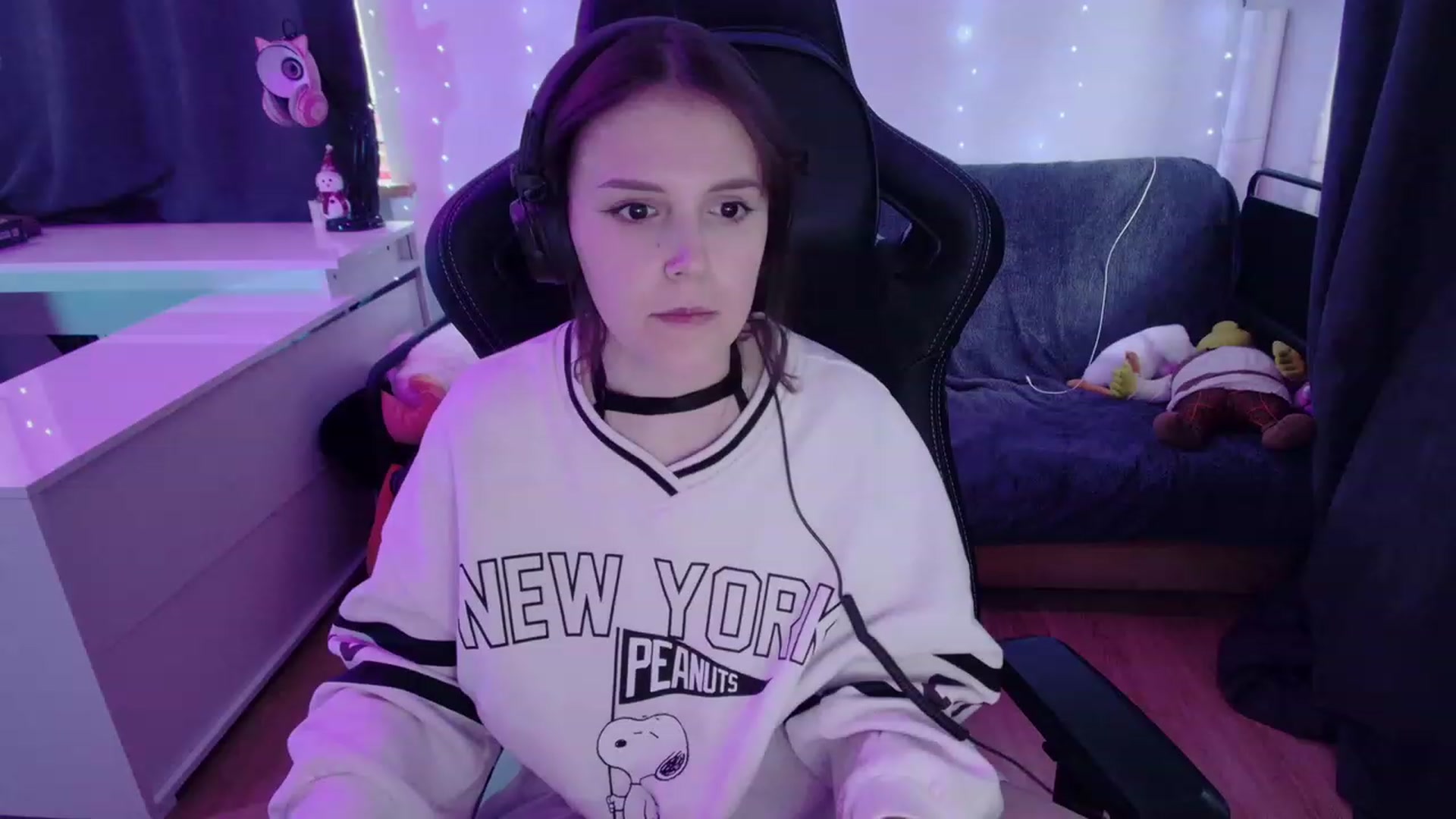 Gallery image thumbnail from crybabyKys's myfreecams stream on, 01/21/2024, 13:11 image 10 of 20