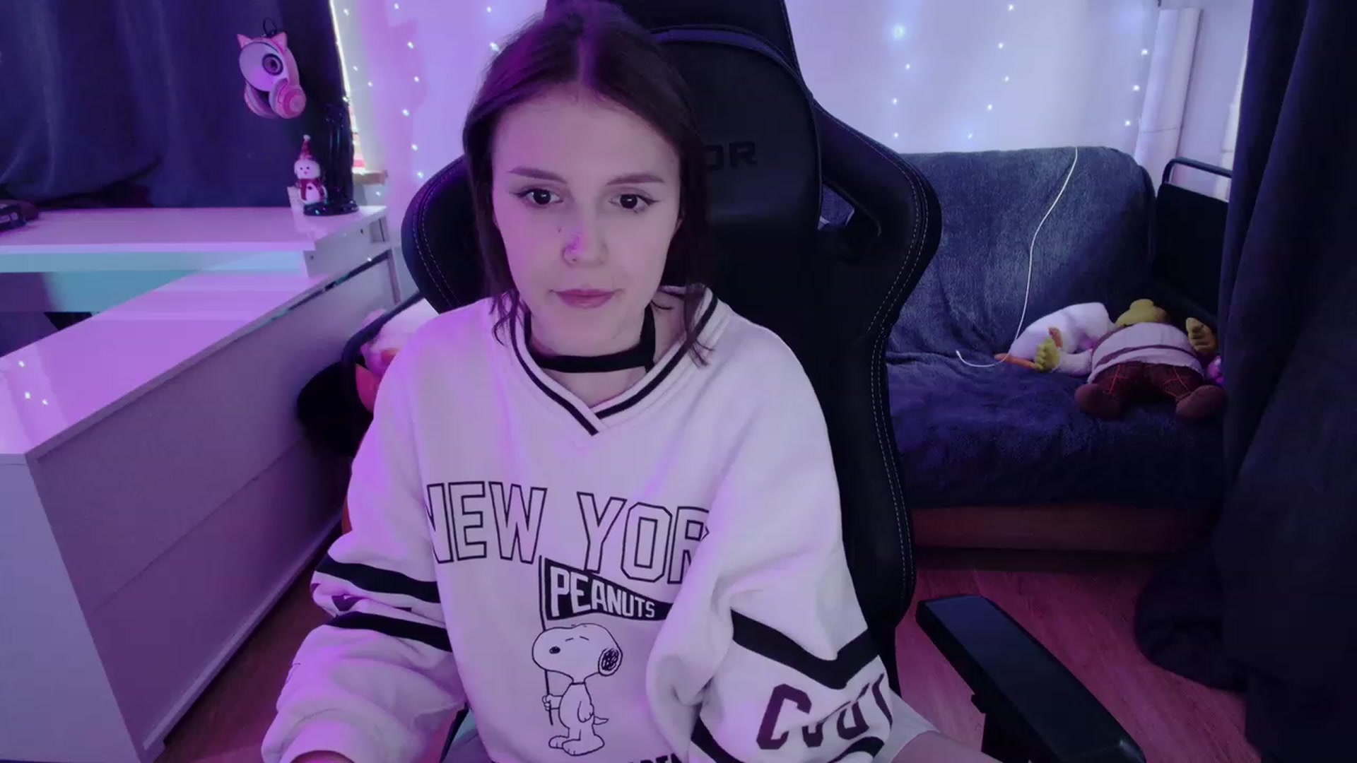 Gallery image thumbnail from crybabyKys's myfreecams stream on, 01/21/2024, 13:11 image 6 of 20