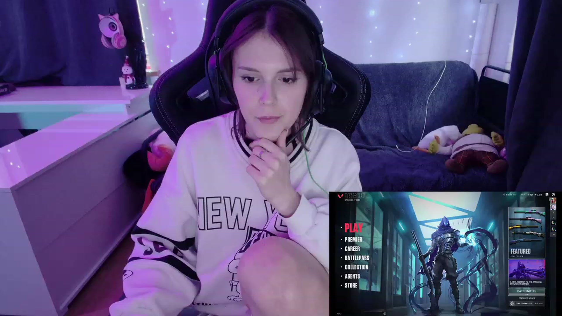 Gallery image thumbnail from crybabyKys's myfreecams stream on, 01/21/2024, 13:11 image 14 of 20