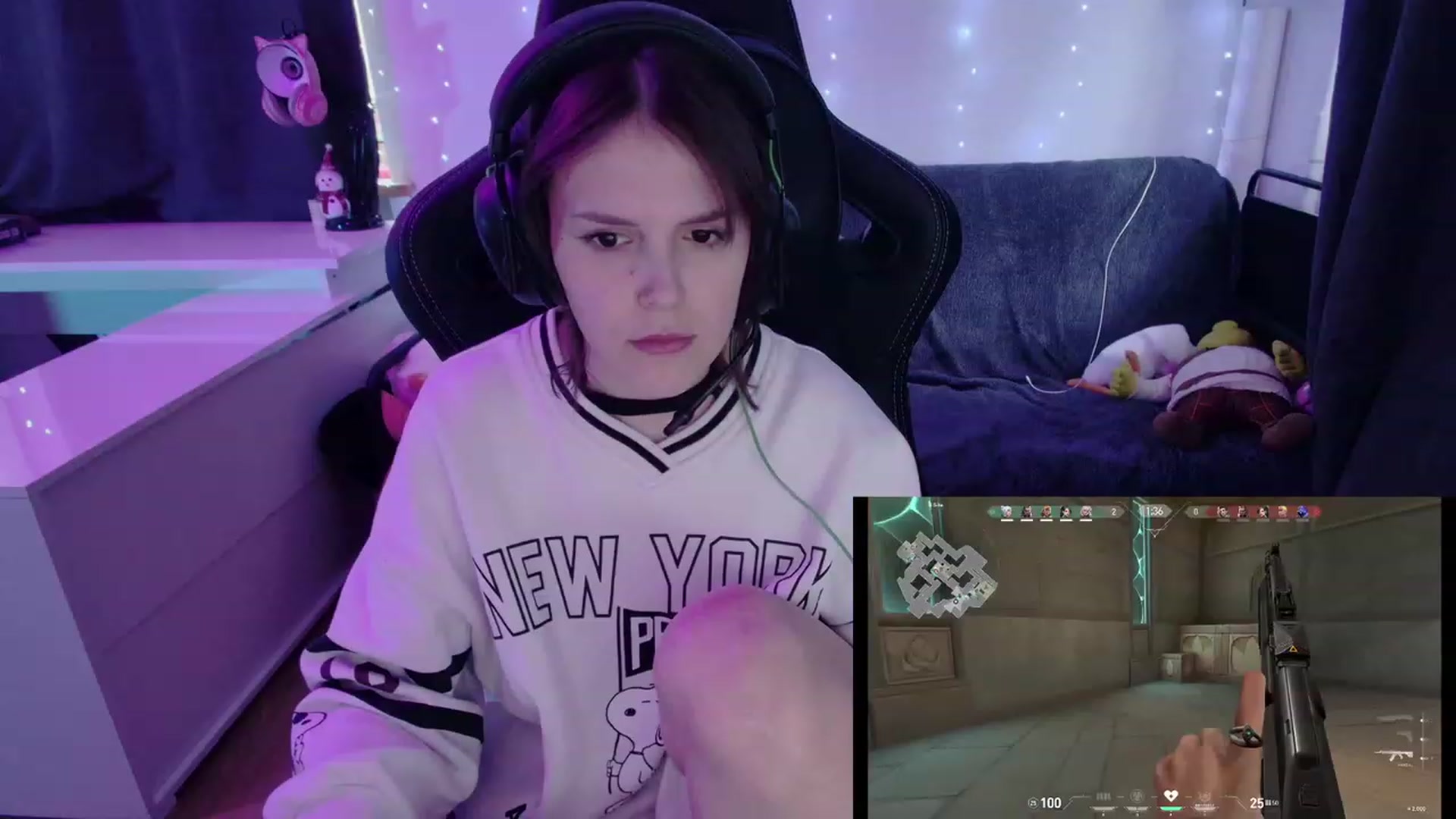 Gallery image thumbnail from crybabyKys's myfreecams stream on, 01/21/2024, 13:11 image 17 of 20
