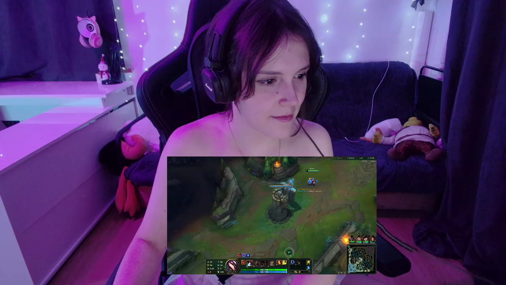Gallery image thumbnail from crybabyKys's myfreecams stream on, 01/21/2024, 18:00 image 10 of 20