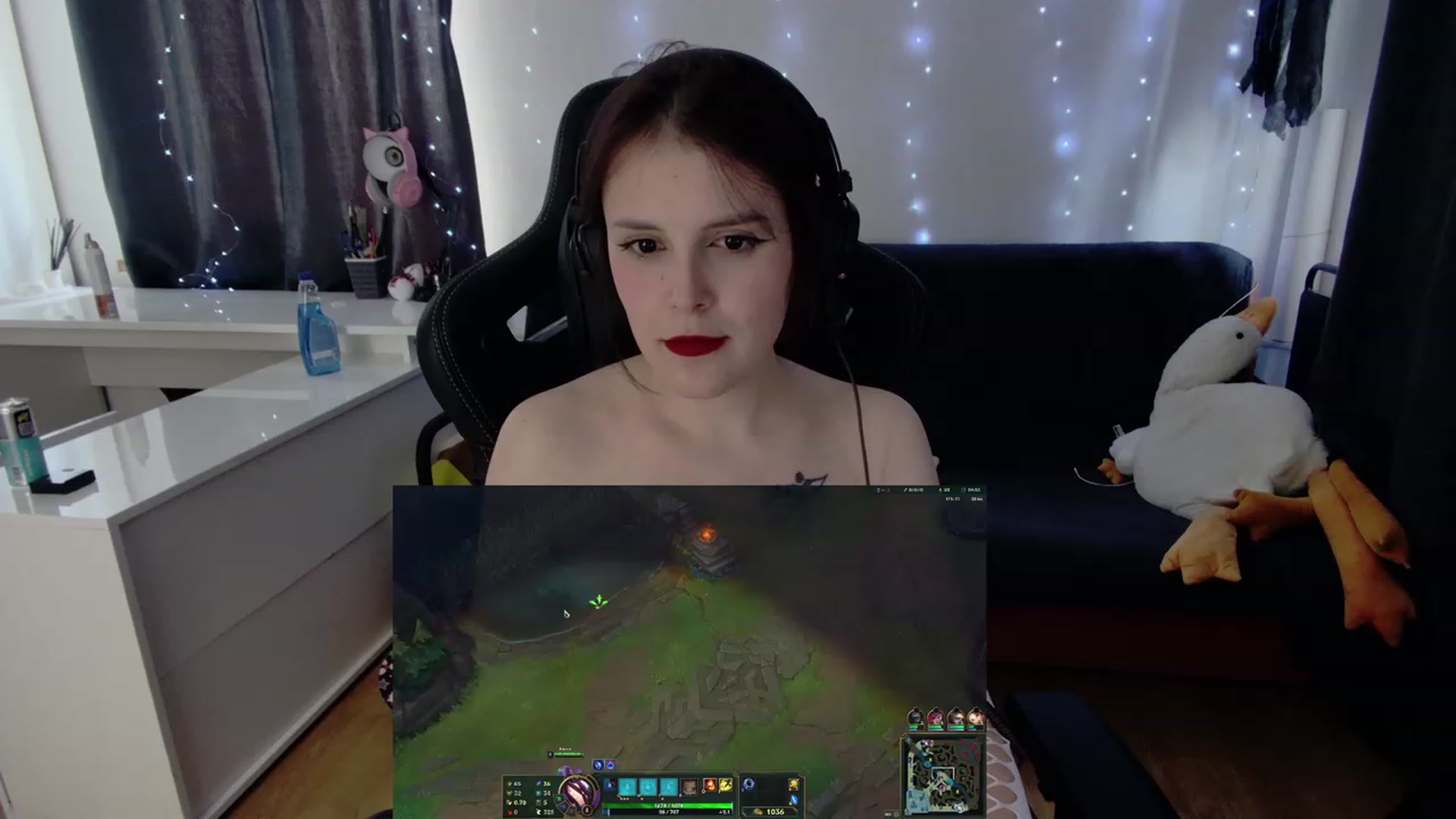 Gallery image thumbnail from crybabyKys's myfreecams stream on, 01/31/2024, 10:18 image 4 of 20