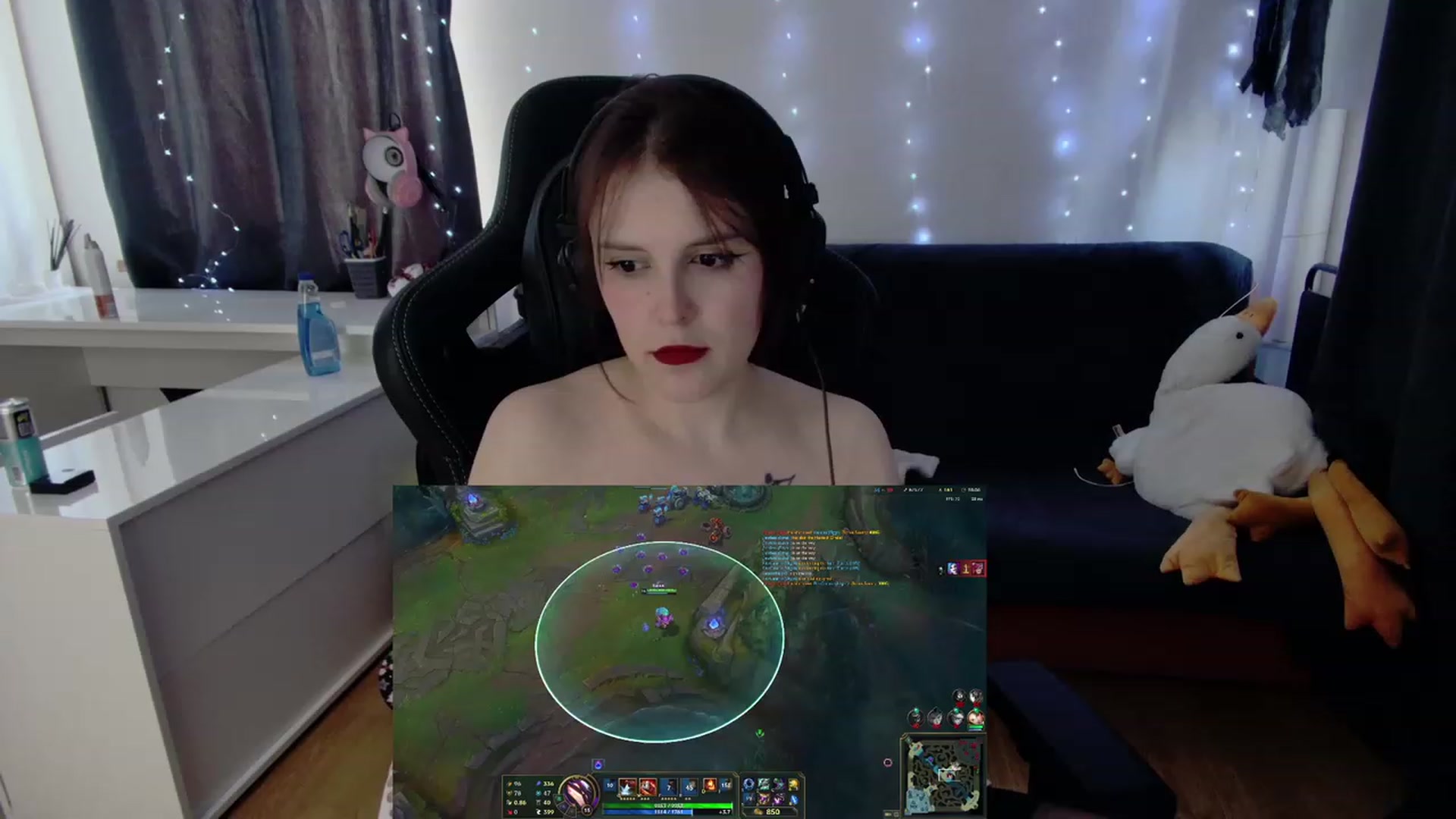 Gallery image thumbnail from crybabyKys's myfreecams stream on, 01/31/2024, 10:18 image 16 of 20