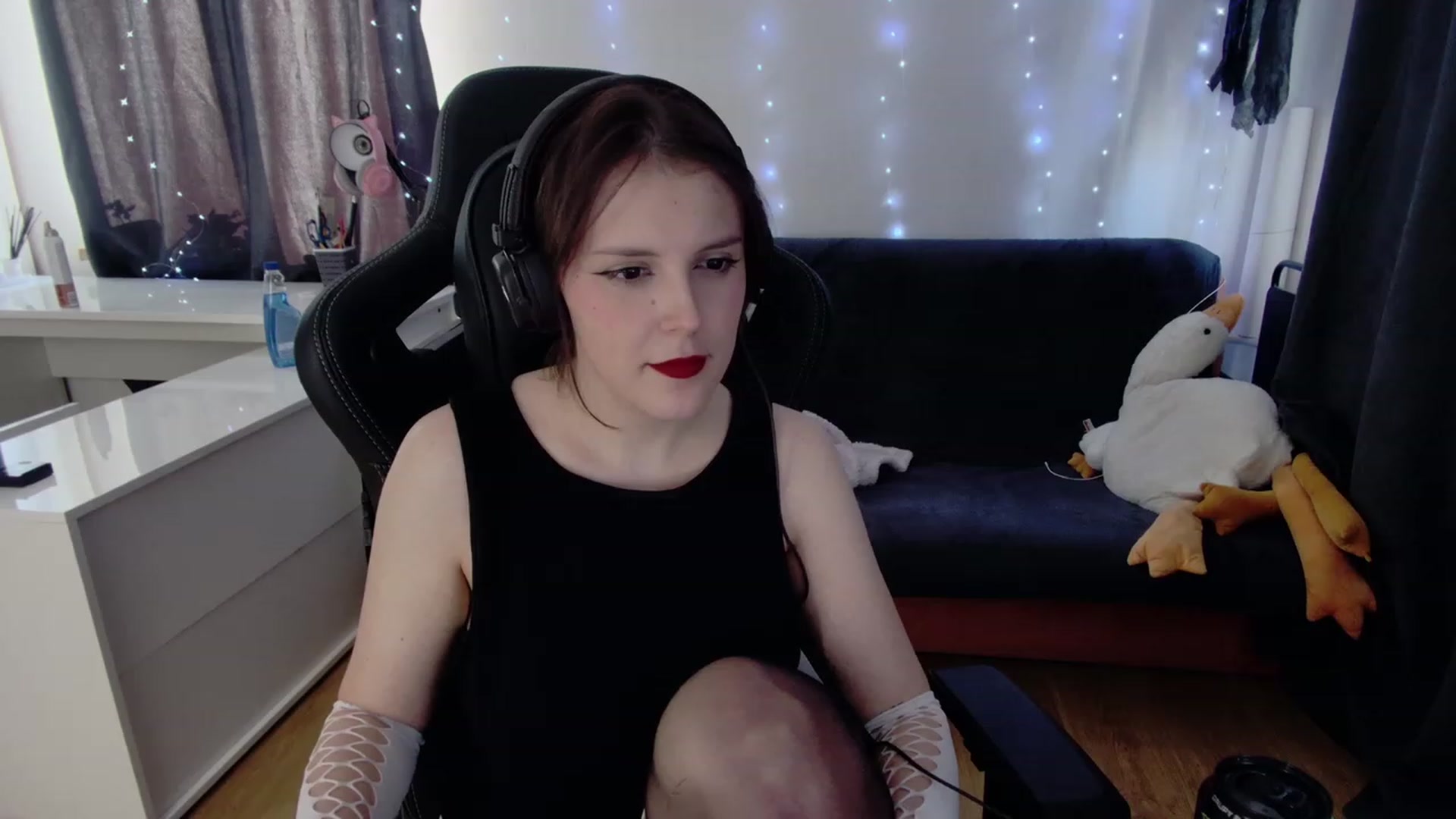 Gallery image thumbnail from crybabyKys's myfreecams stream on, 01/31/2024, 11:09 image 2 of 20