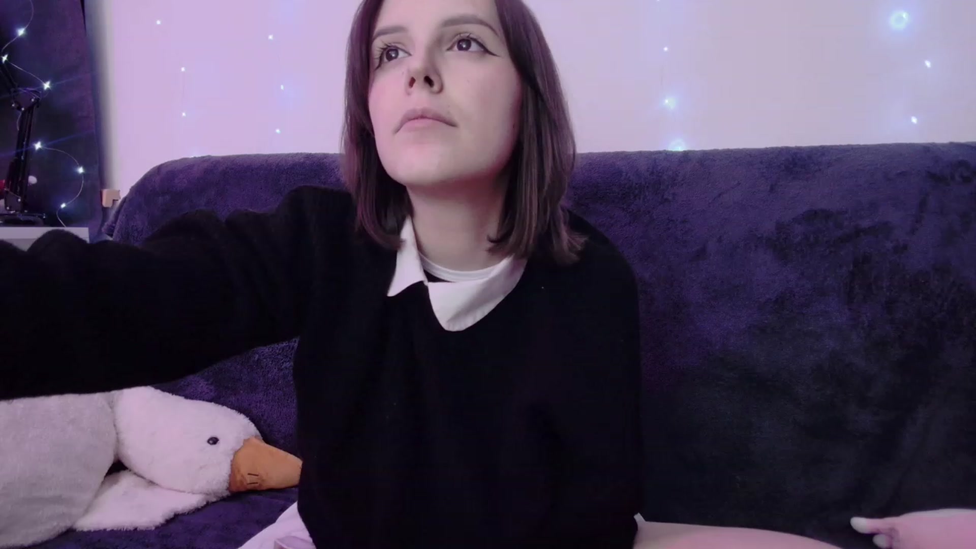 Gallery image thumbnail from crybabyKys's myfreecams stream on, 02/02/2024, 01:41 image 4 of 20