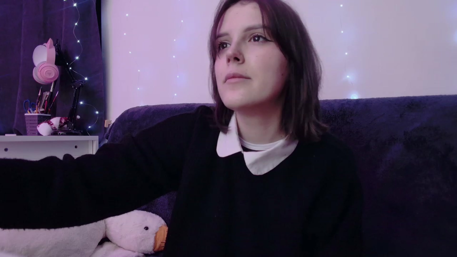 Gallery image thumbnail from crybabyKys's myfreecams stream on, 02/02/2024, 01:41 image 12 of 20