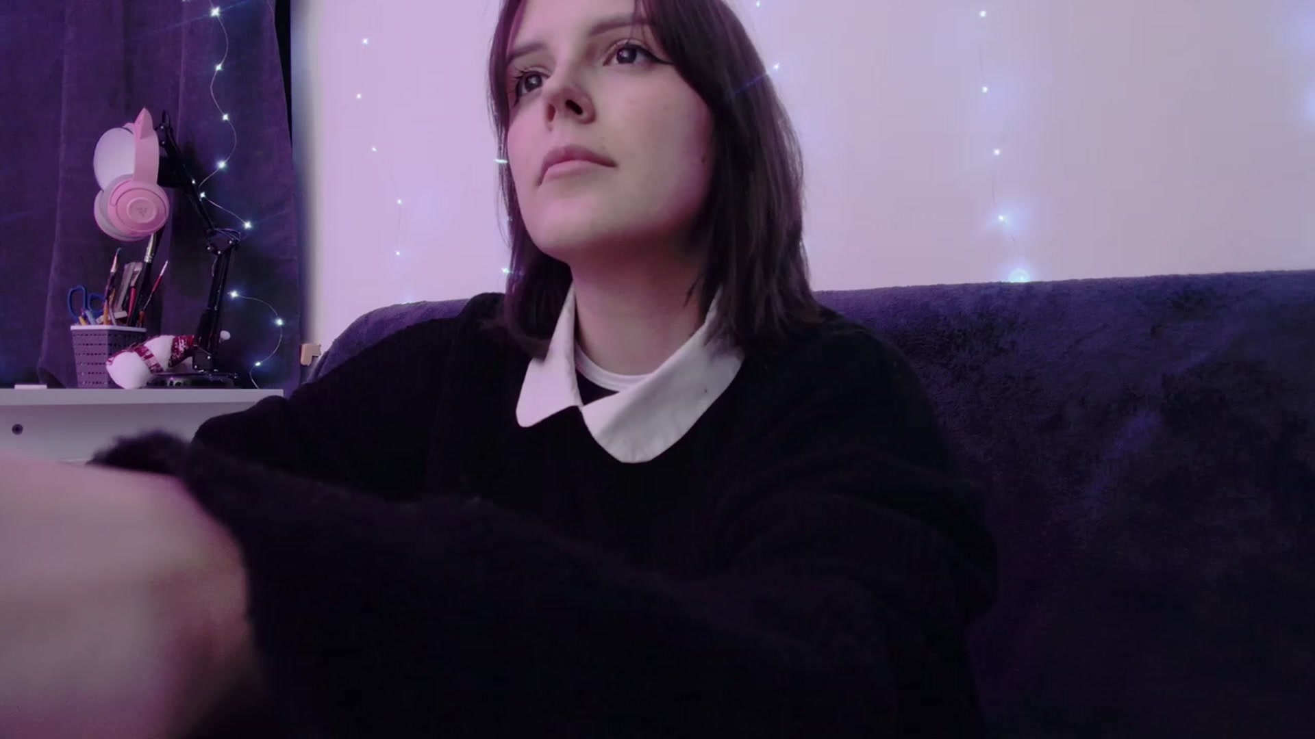 Gallery image thumbnail from crybabyKys's myfreecams stream on, 02/02/2024, 01:41 image 10 of 20